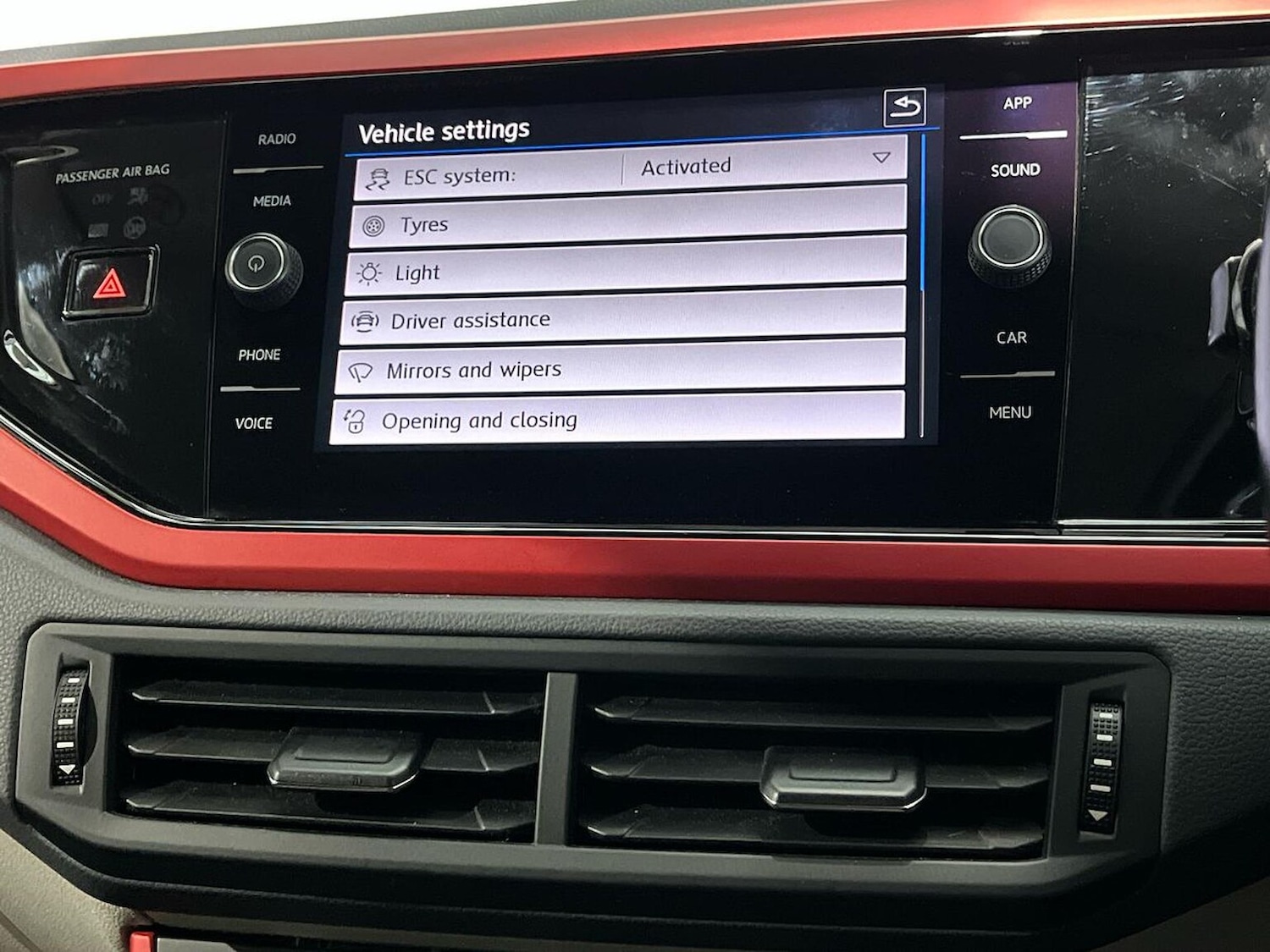 Used Volkswagen Polo 2018 for sale - 76924581: Photo 32