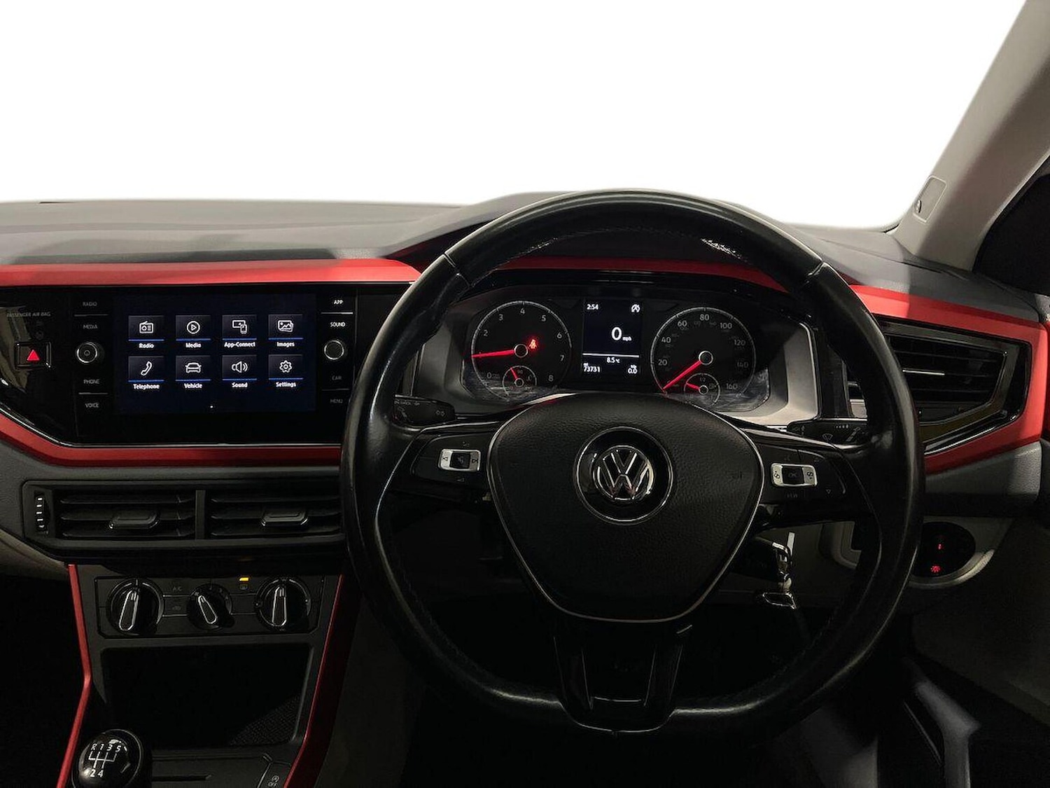 Used Volkswagen Polo 2018 for sale - 76924581: Photo 9