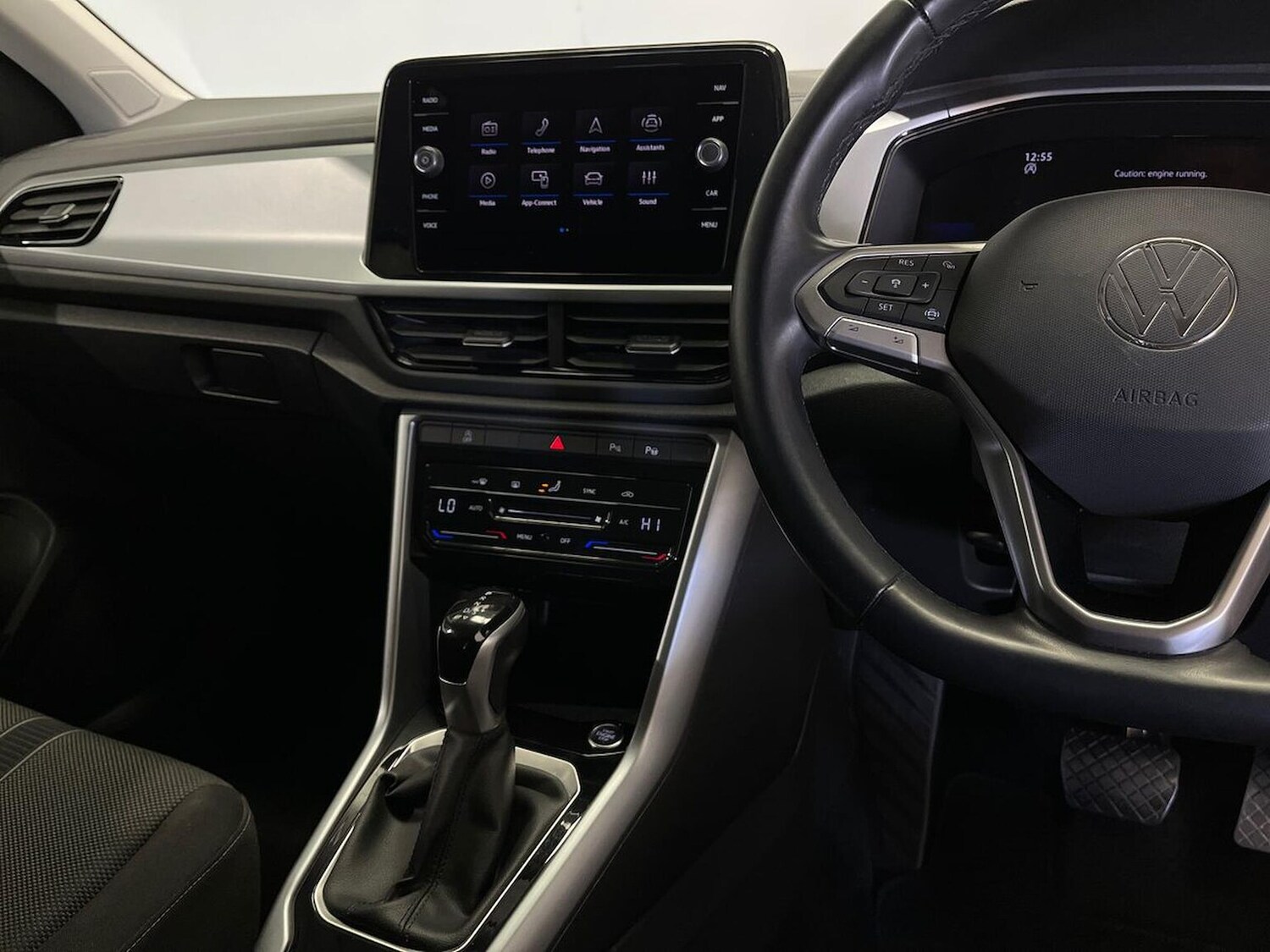 Used Volkswagen T-Roc 2024 for sale - 78195875: Photo 13