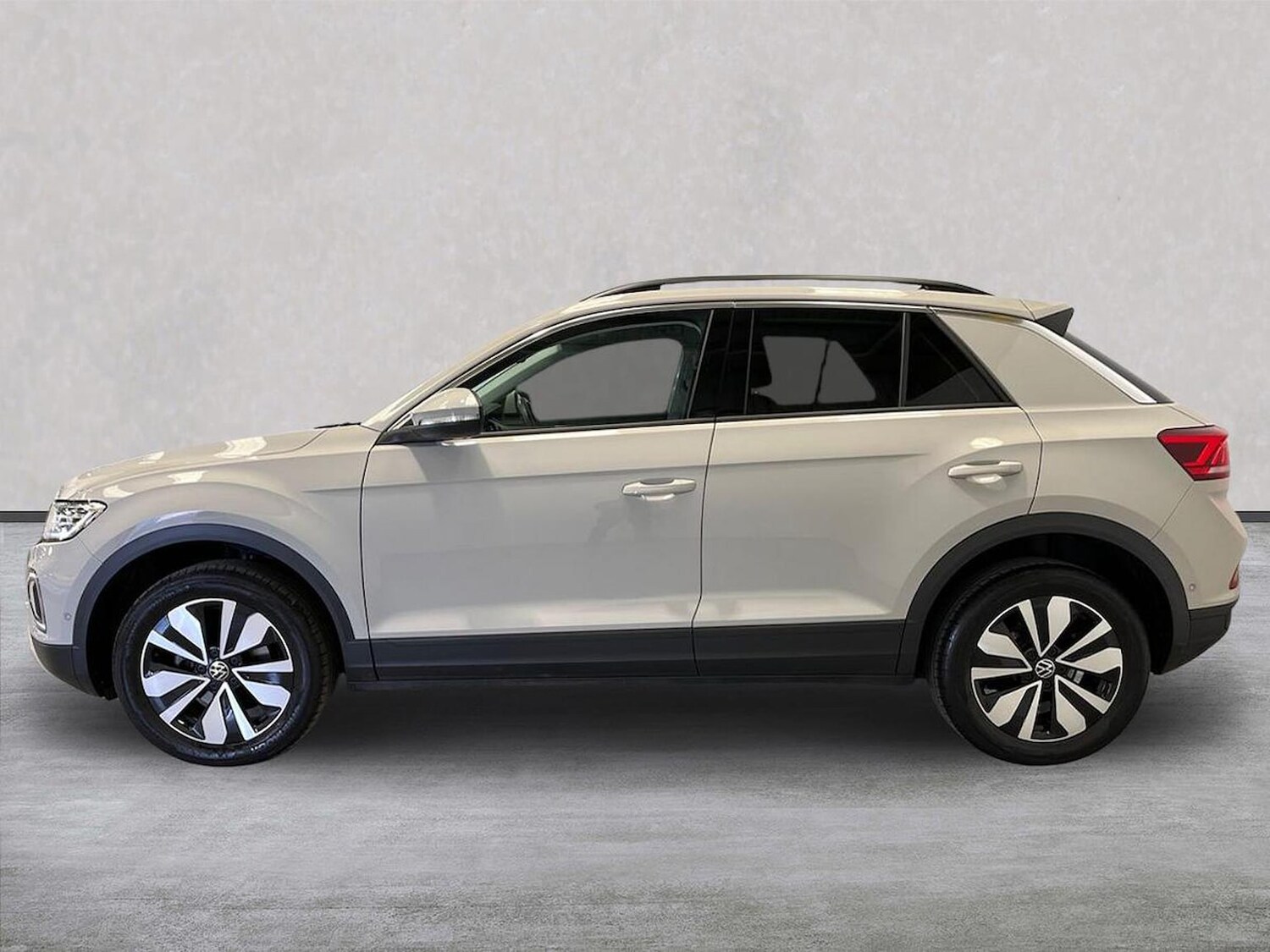 Used Volkswagen T-Roc 2024 for sale - 78195875: Photo 19