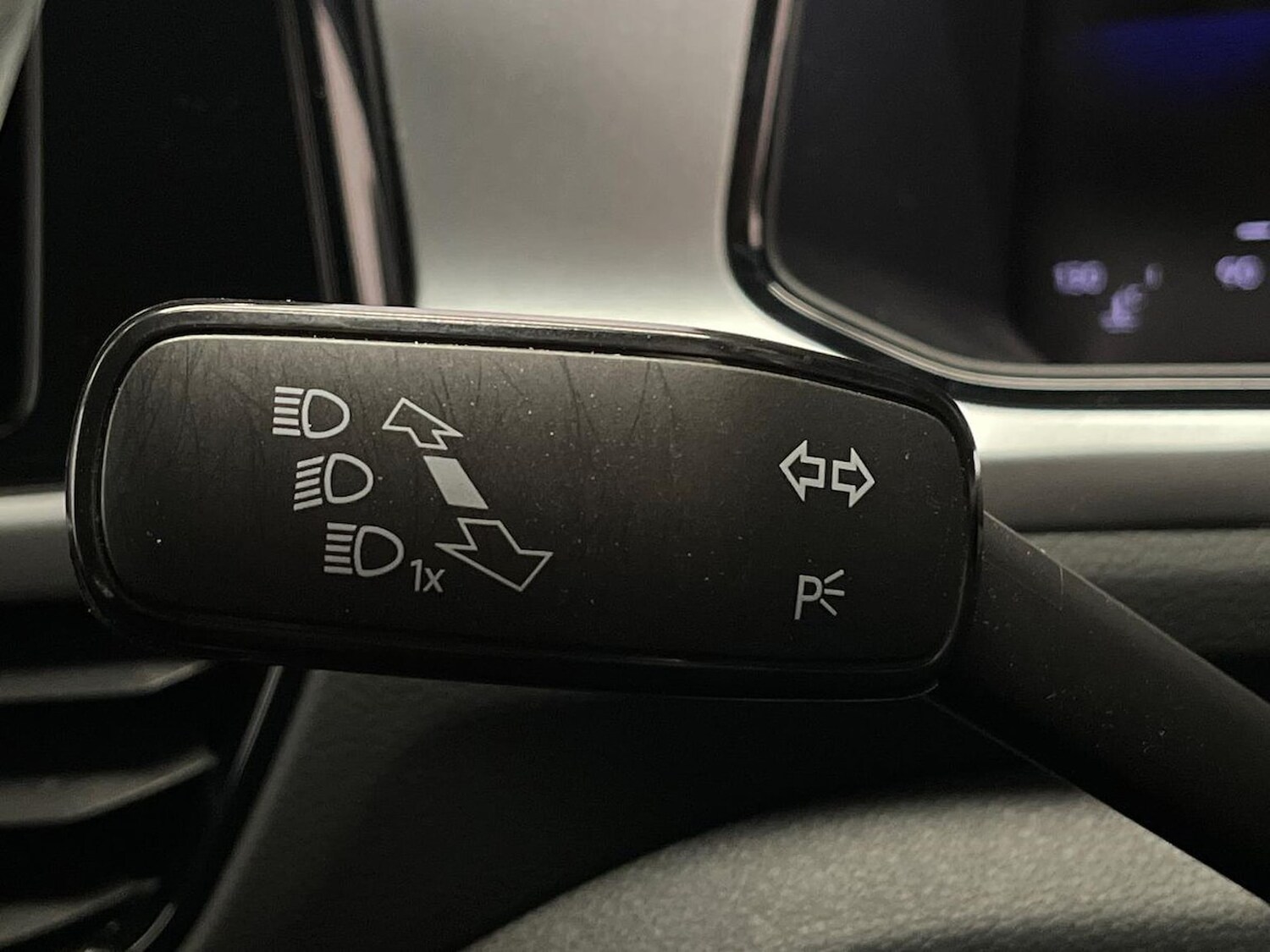 Used Volkswagen T-Roc 2024 for sale - 78195875: Photo 29