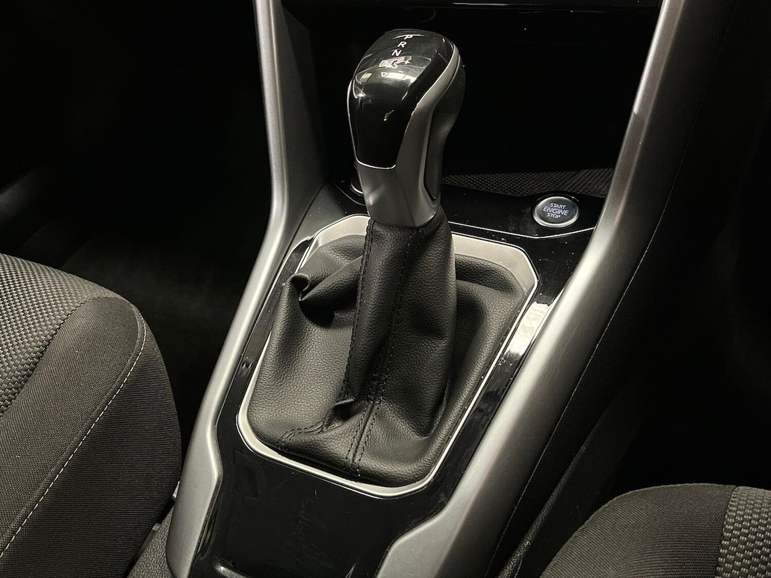 Used Volkswagen T-Roc 2024 for sale - 78195875: Photo 30