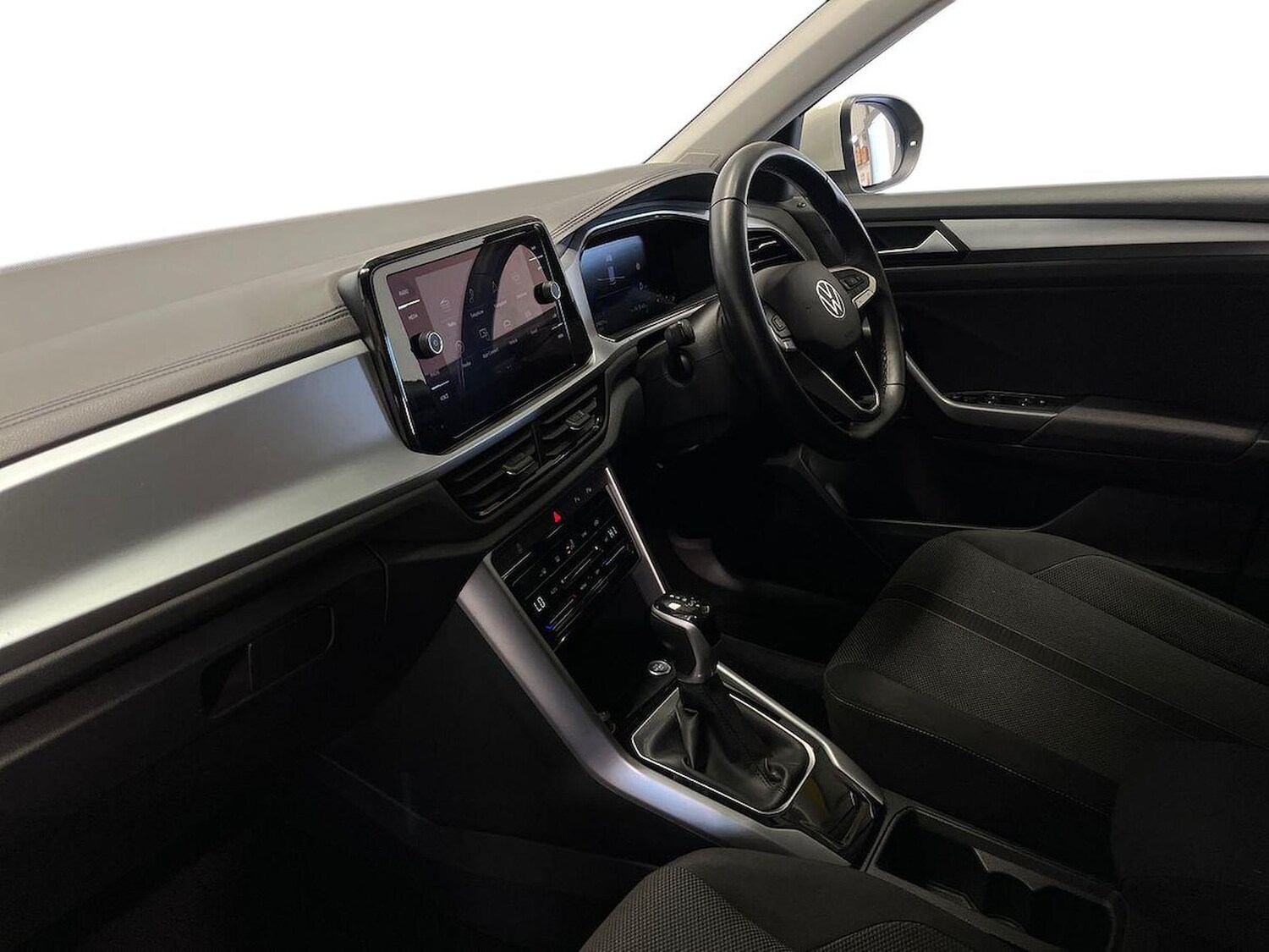 Used Volkswagen T-Roc 2024 for sale - 78195875: Photo 7