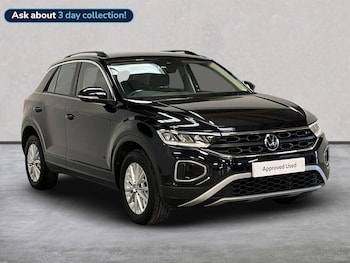 Used Volkswagen T-Roc 2022 for sale - 75975427: Photo