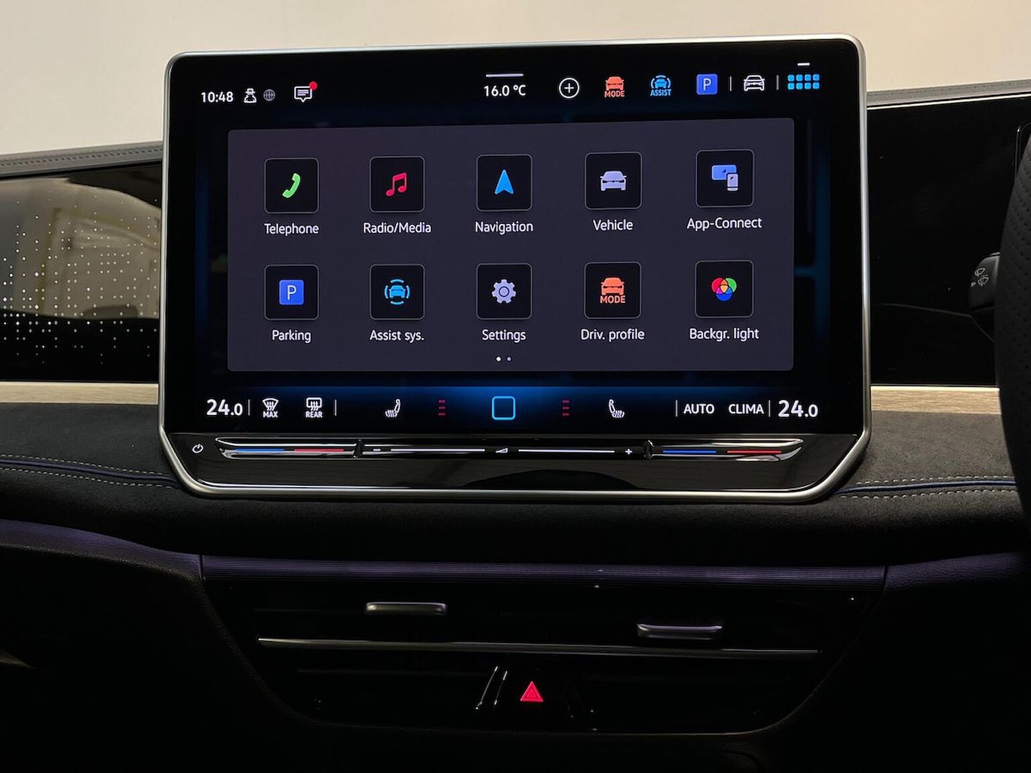 Used Volkswagen Passat 2025 for sale - 76650149: Photo 11