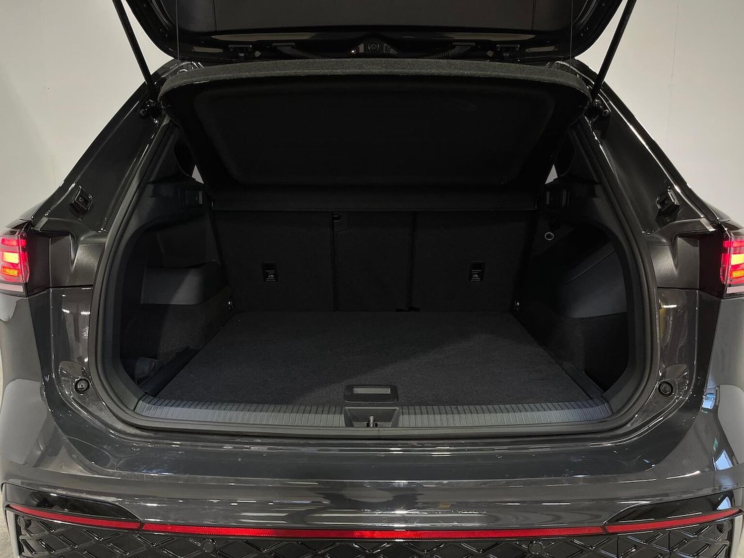 Used Volkswagen Tiguan 2025 for sale - 78176529: Photo 17