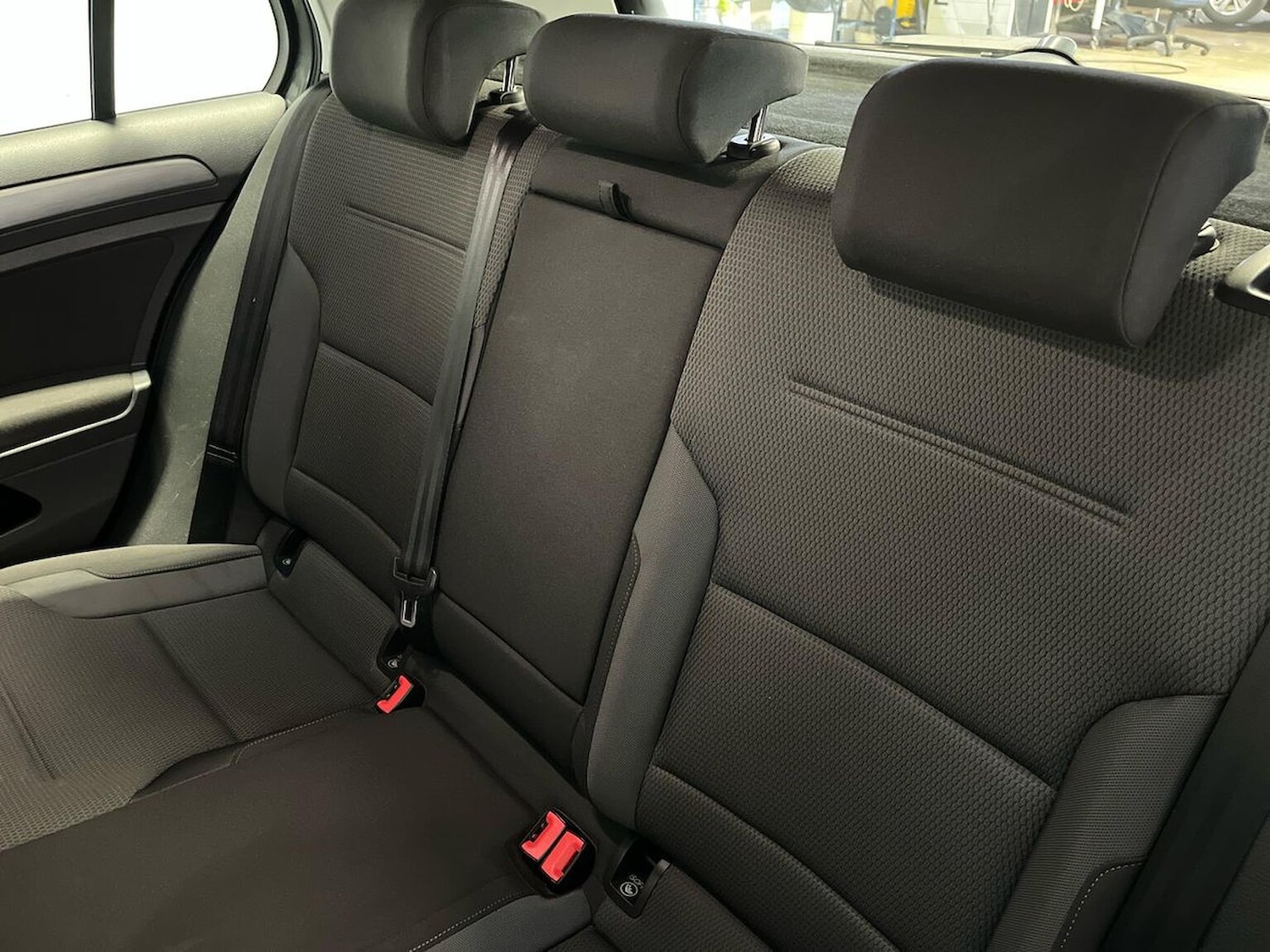 Used Volkswagen Golf 2017 for sale - 76571037: Photo 16