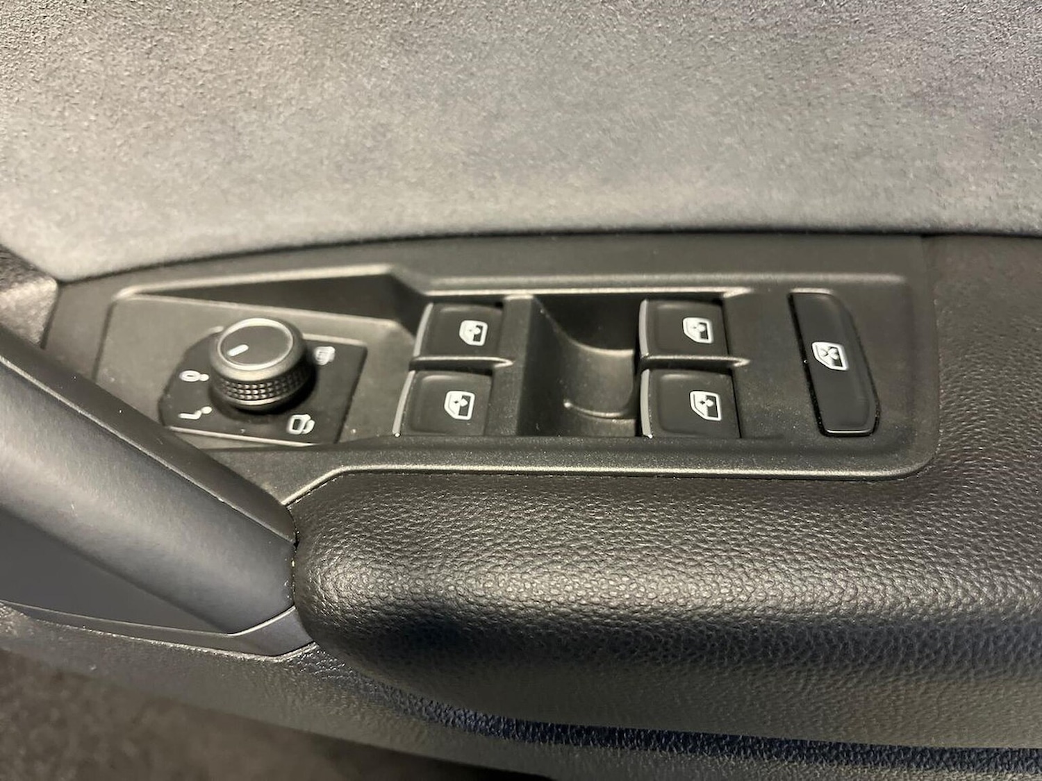 Used Volkswagen Tiguan 2021 for sale - 76986933: Photo 21