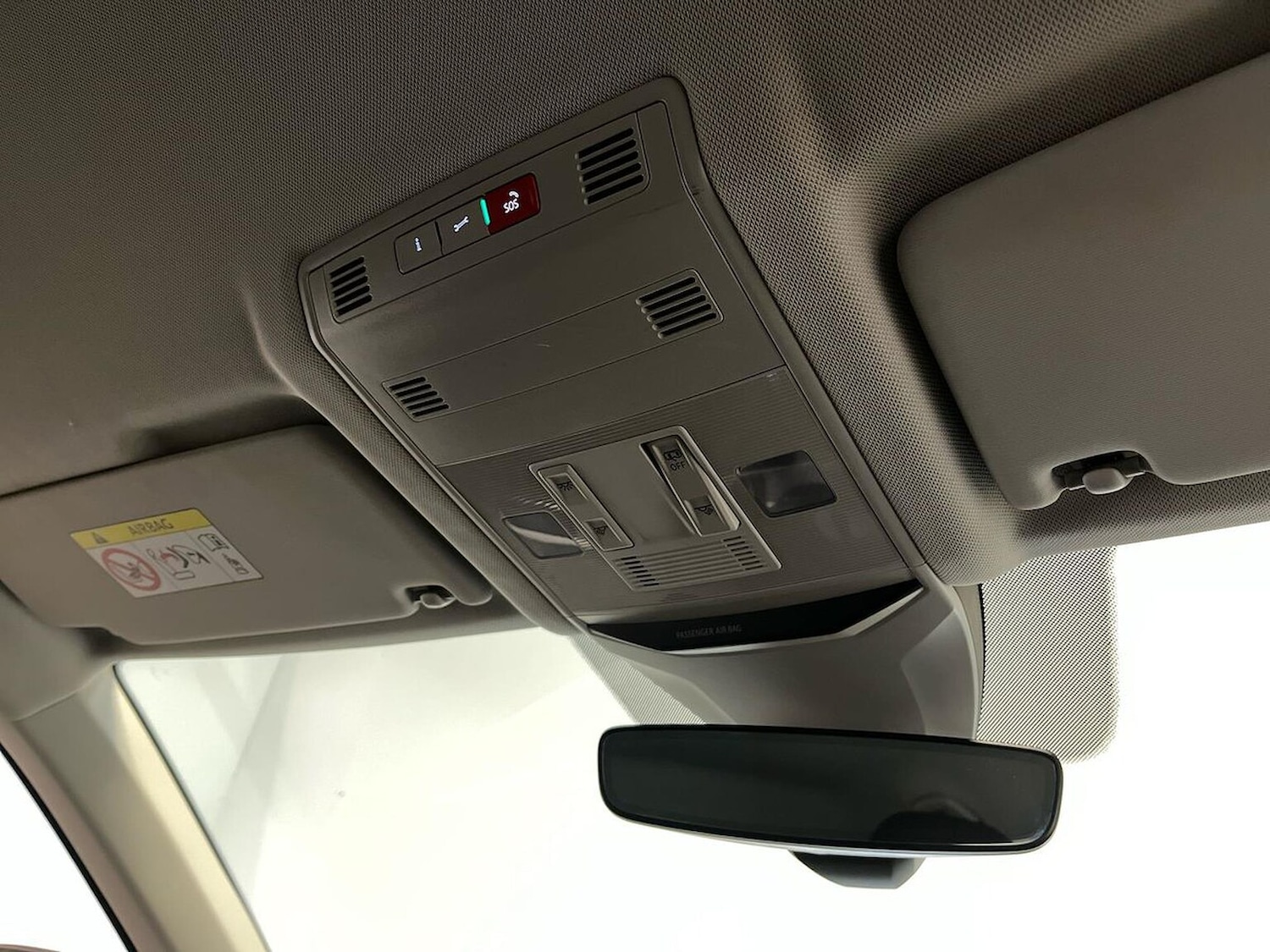 Used Volkswagen T-Roc 2023 for sale - 76478211: Photo 14