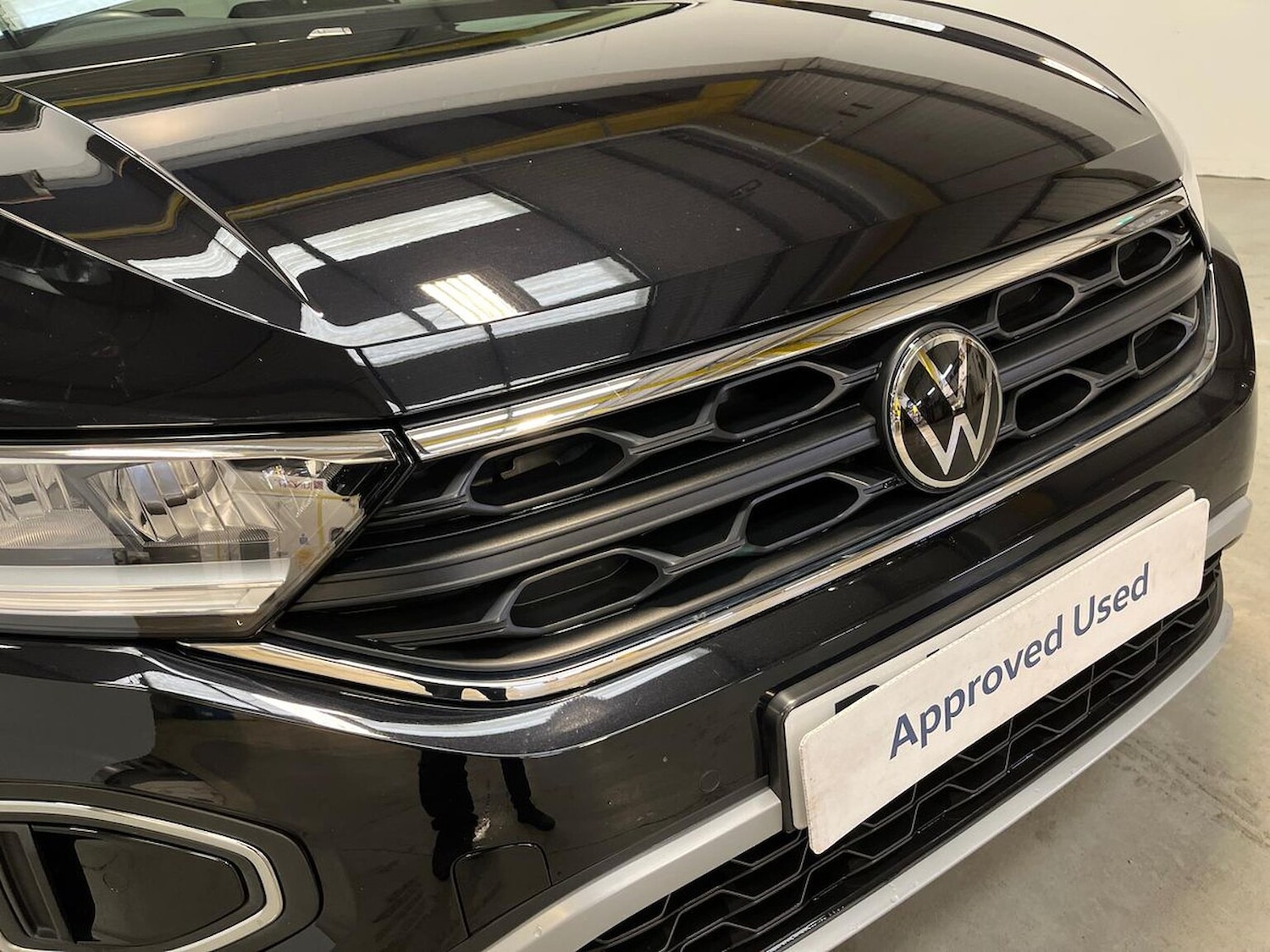 Used Volkswagen T-Roc 2023 for sale - 76478211: Photo 33