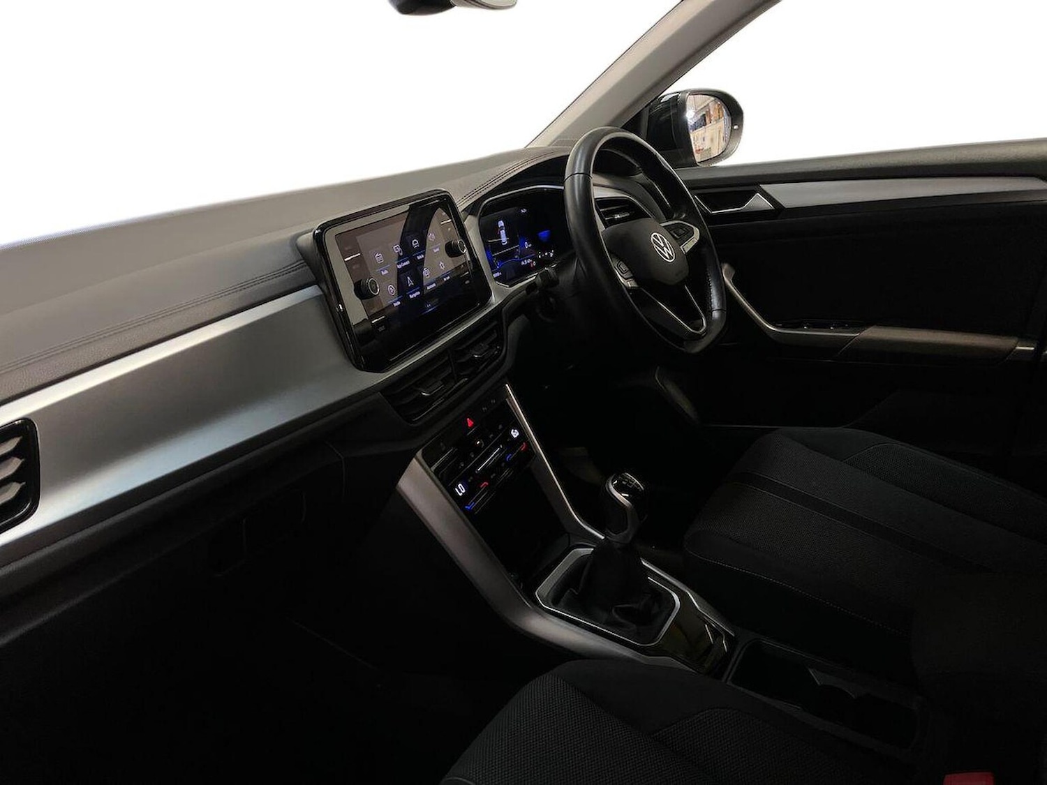 Used Volkswagen T-Roc 2023 for sale - 76478211: Photo 7