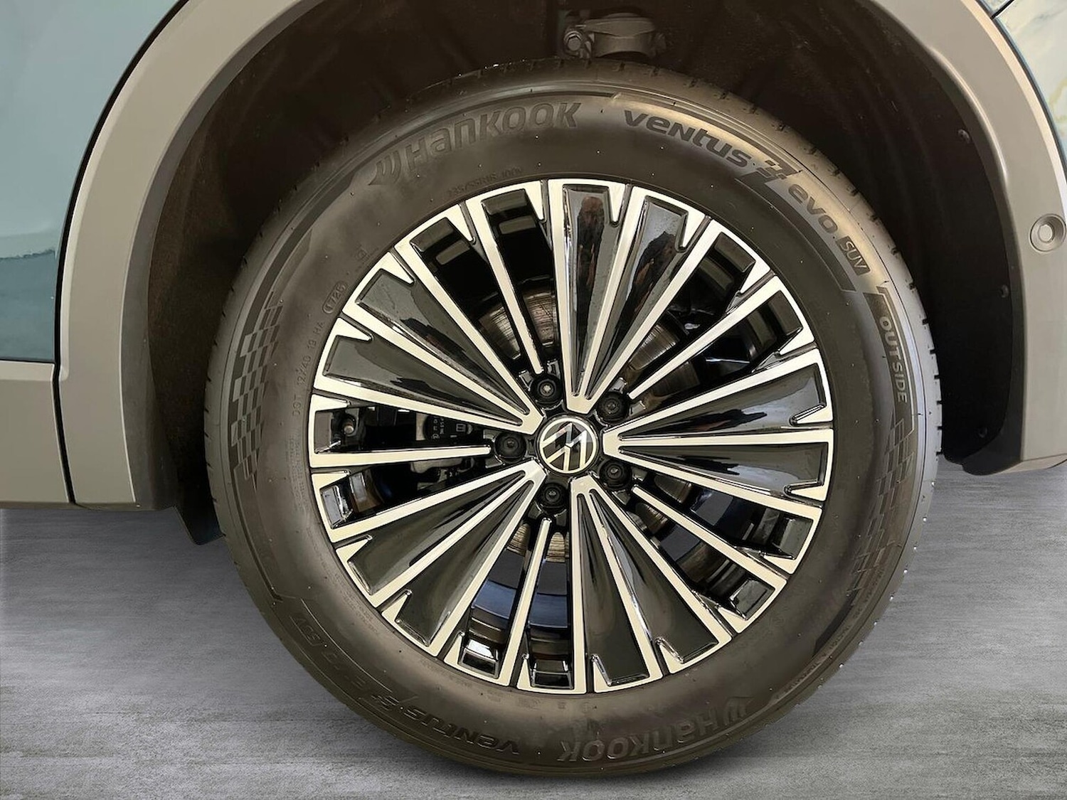 Used Volkswagen Tiguan 2025 for sale - 76566539: Photo 6