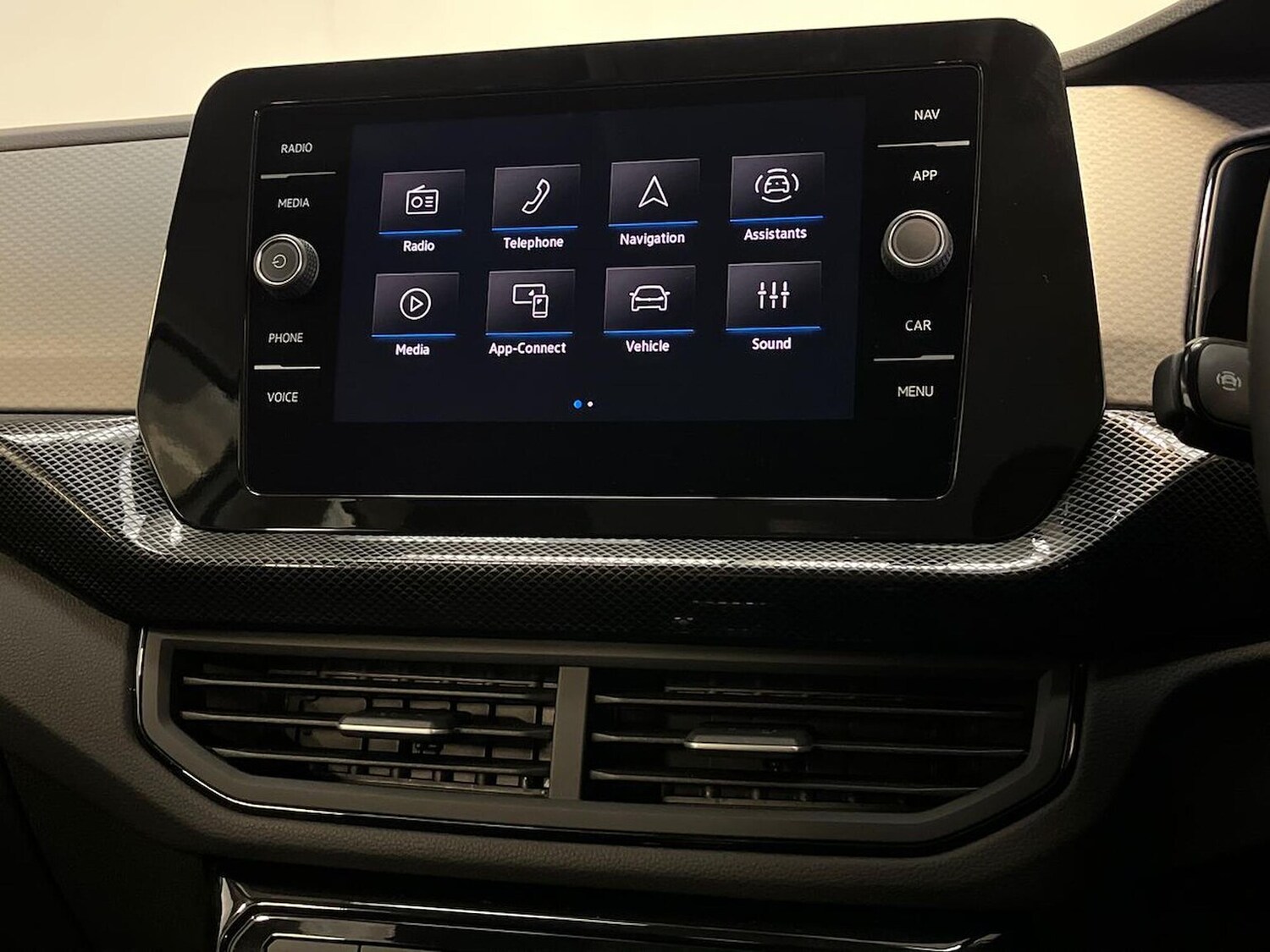 Used Volkswagen T-Cross 2025 for sale - 76288593: Photo 11