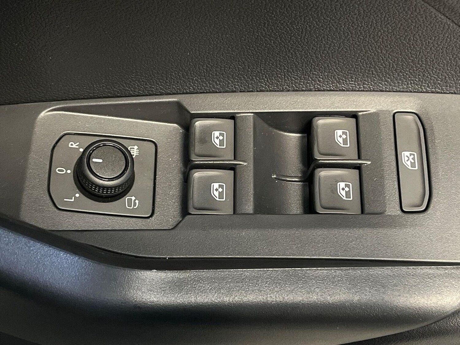 Used Volkswagen T-Cross 2025 for sale - 76288593: Photo 21