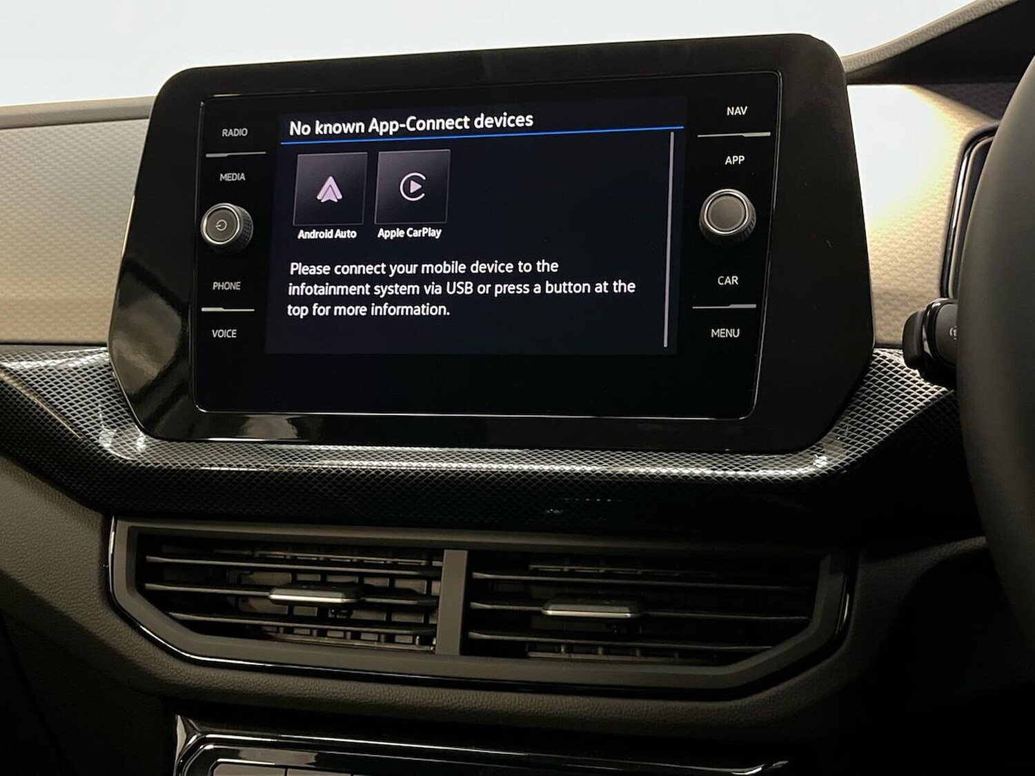 Used Volkswagen T-Cross 2025 for sale - 76288593: Photo 31