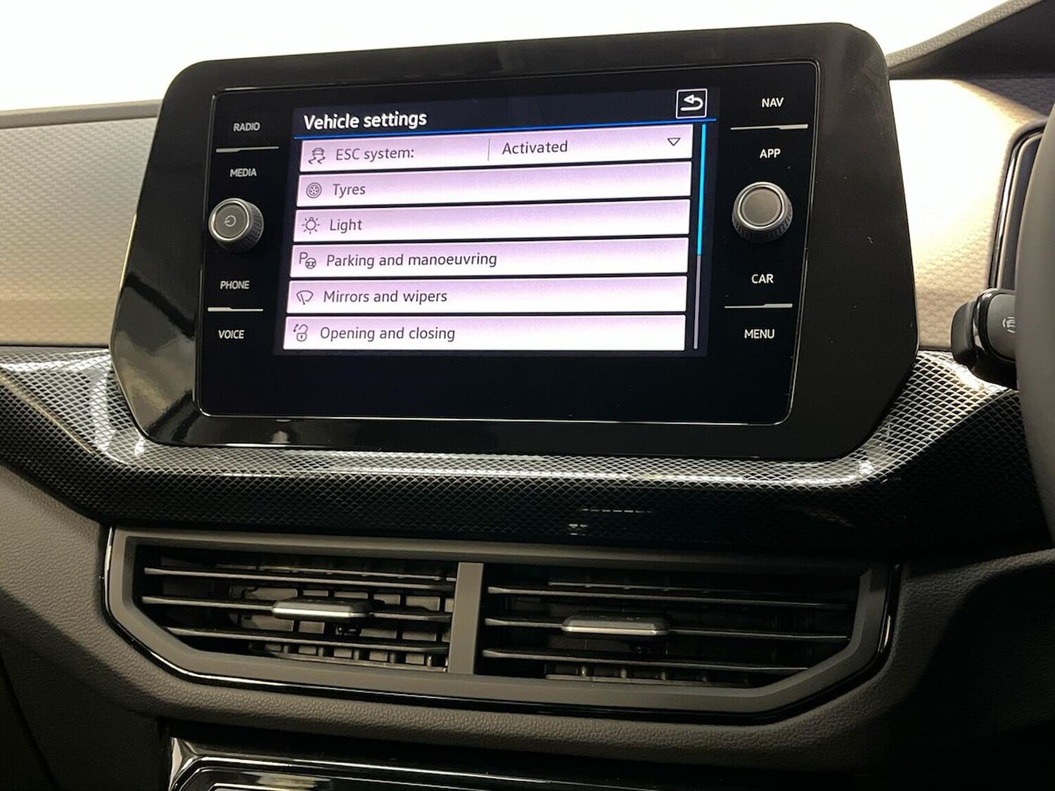 Used Volkswagen T-Cross 2025 for sale - 76288593: Photo 32