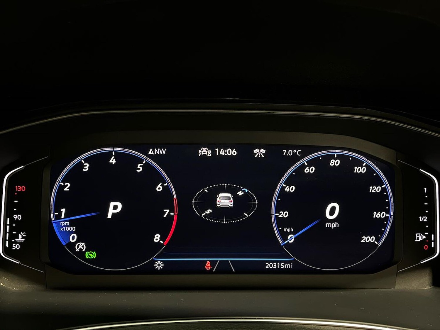 Used Volkswagen T-Roc 2022 for sale - 76974552: Photo 10