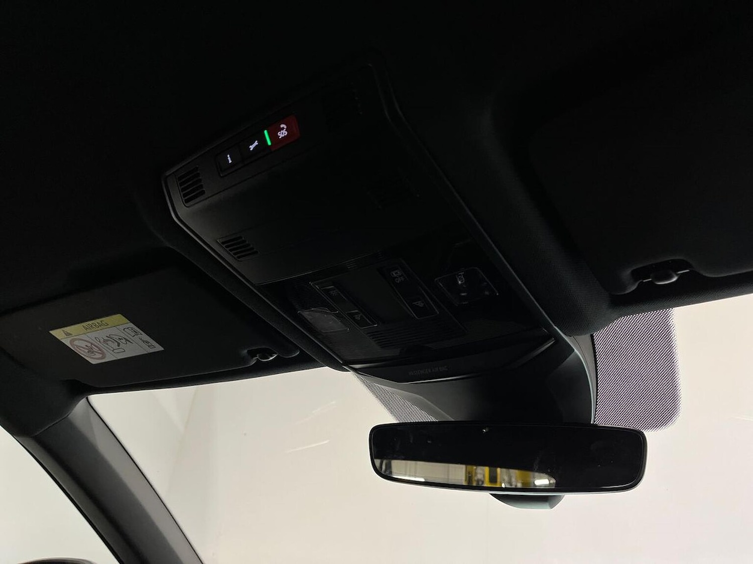 Used Volkswagen T-Roc 2022 for sale - 76974552: Photo 14