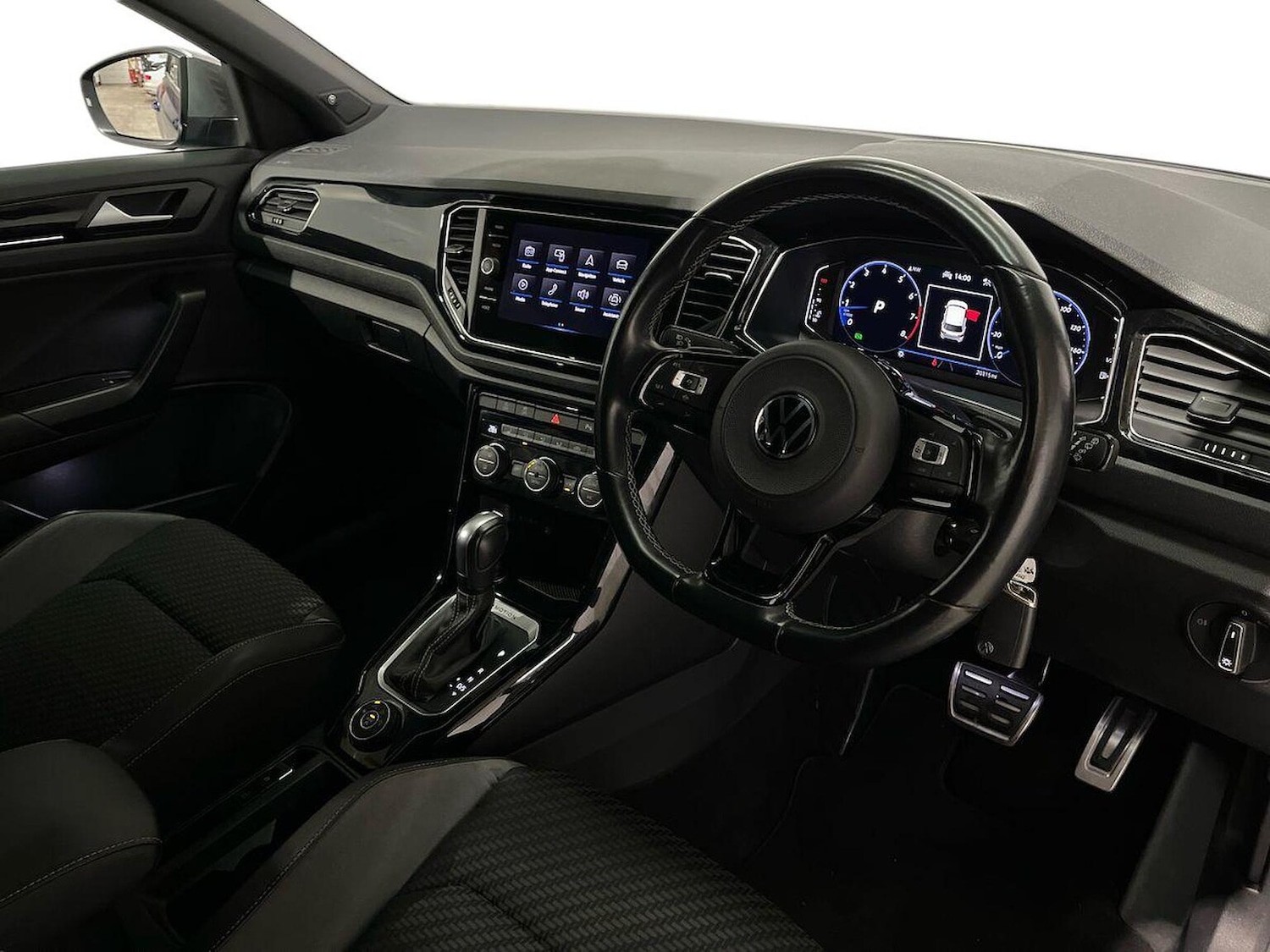 Used Volkswagen T-Roc 2022 for sale - 76974552: Photo 15