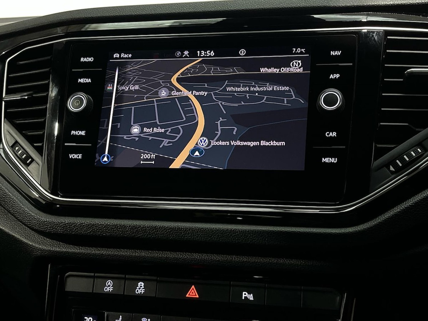 Used Volkswagen T-Roc 2022 for sale - 76974552: Photo 24