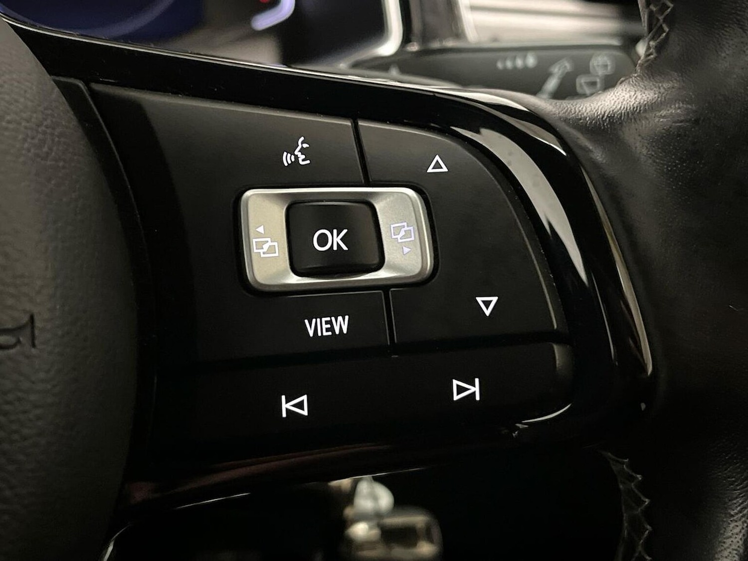 Used Volkswagen T-Roc 2022 for sale - 76974552: Photo 26