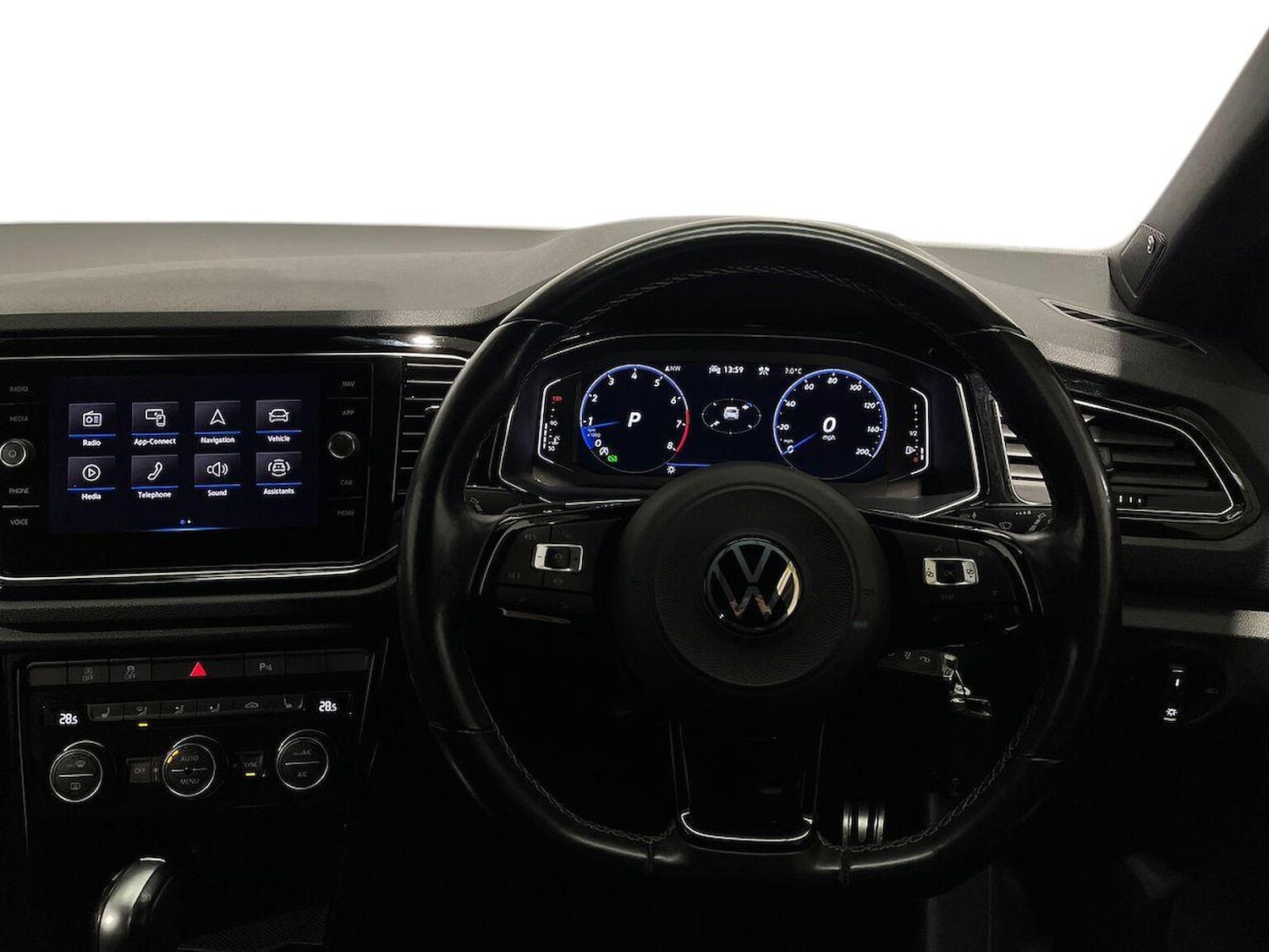 Used Volkswagen T-Roc 2022 for sale - 76974552: Photo 9