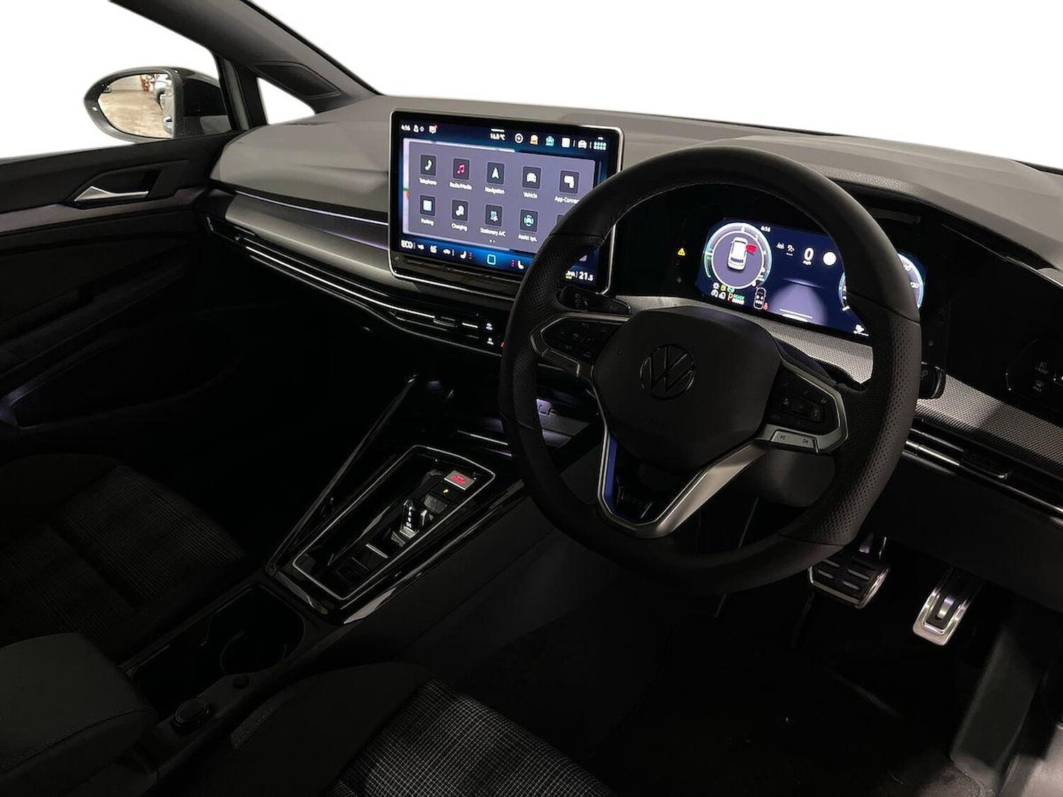 Used Volkswagen Golf 2025 for sale - 76741135: Photo 15