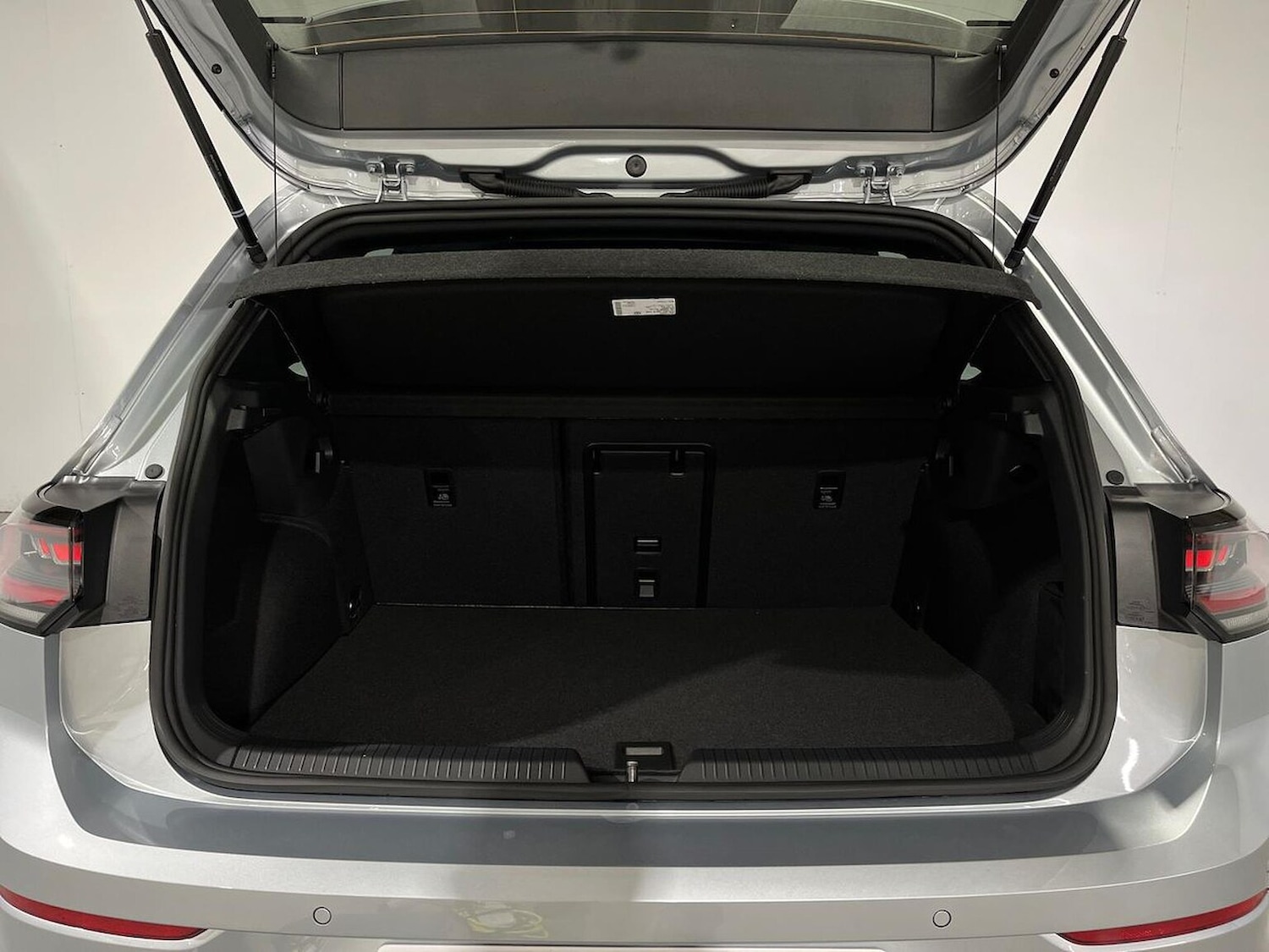 Used Volkswagen Golf 2025 for sale - 76741135: Photo 17