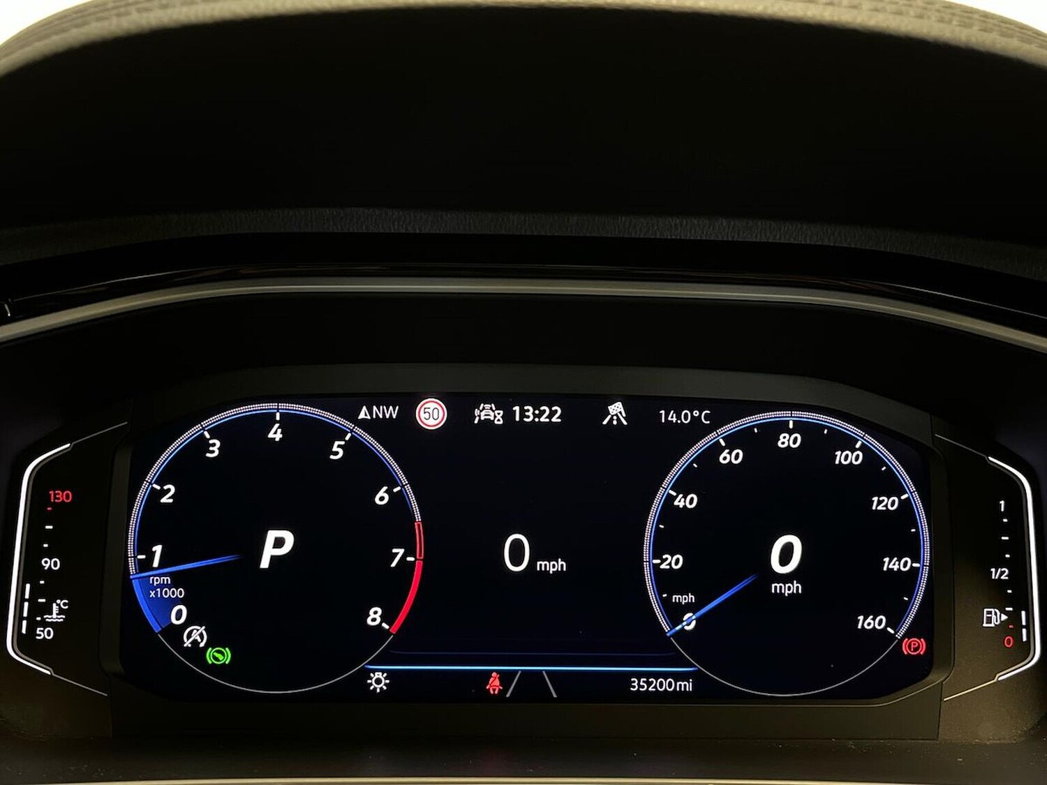 Used Volkswagen T-Roc 2022 for sale - 76305373: Photo 10