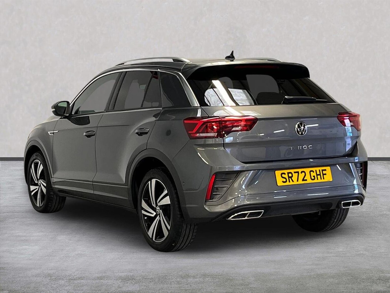 Used Volkswagen T-Roc 2022 for sale - 76305373: Photo 2