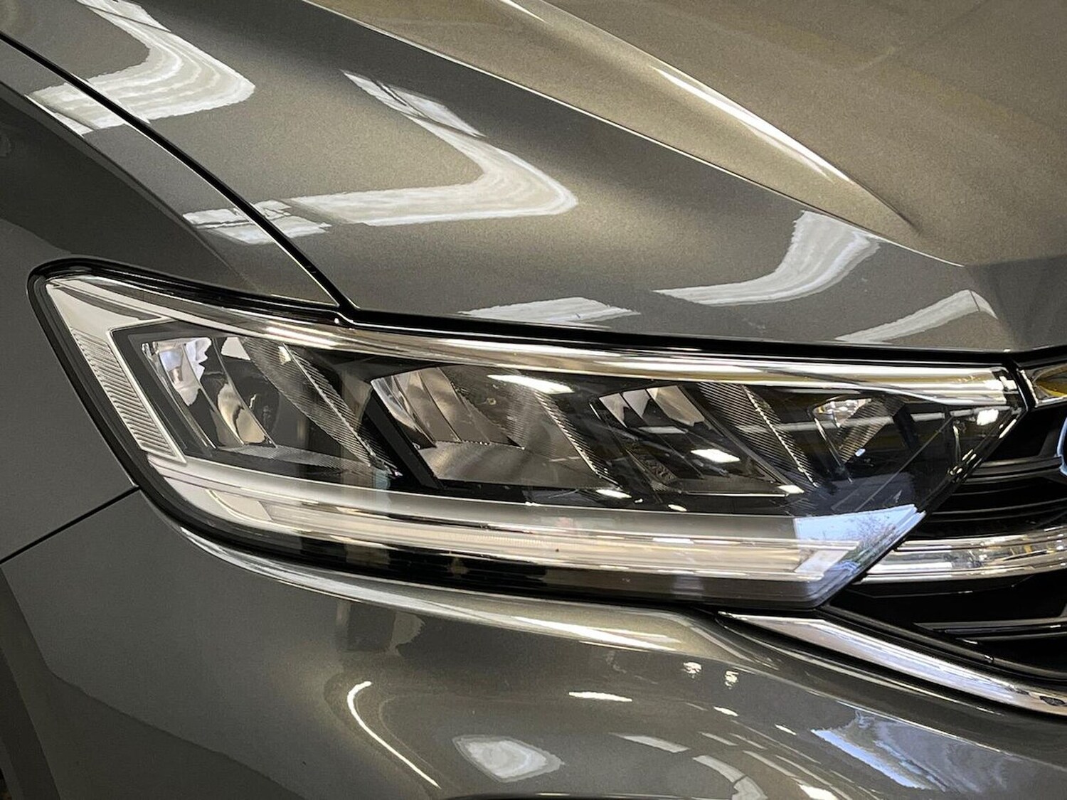 Used Volkswagen T-Roc 2022 for sale - 76305373: Photo 34