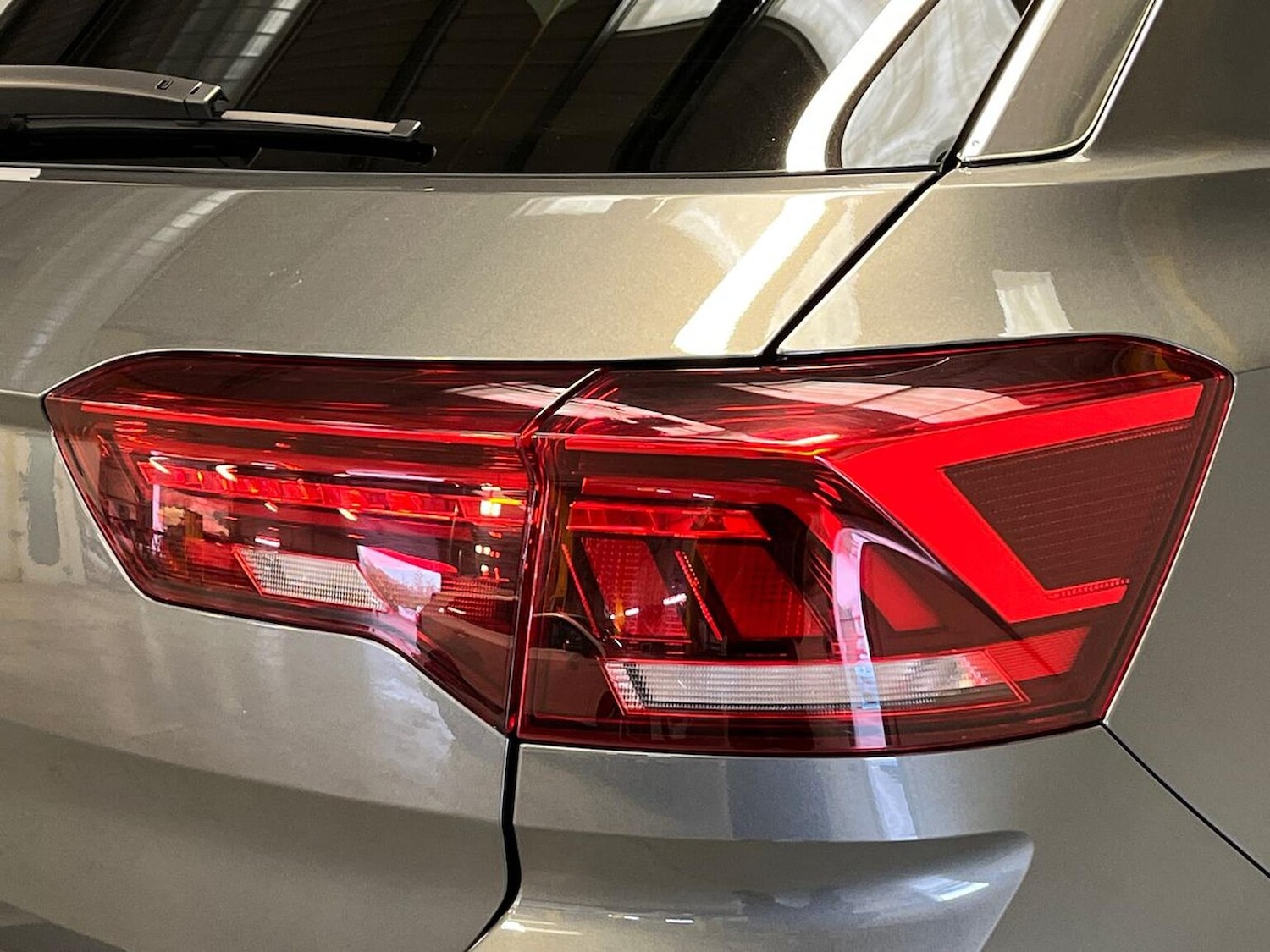 Used Volkswagen T-Roc 2022 for sale - 76305373: Photo 36