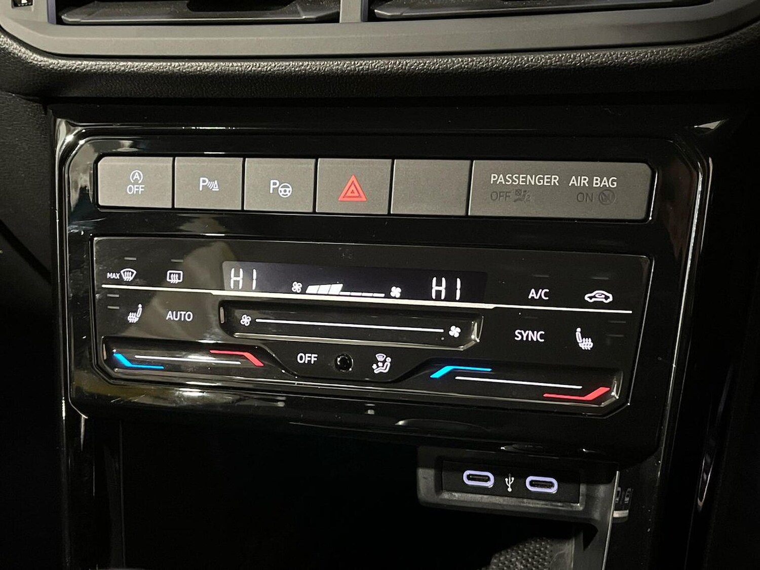 Used Volkswagen T-Cross 2022 for sale - 78176512: Photo 12