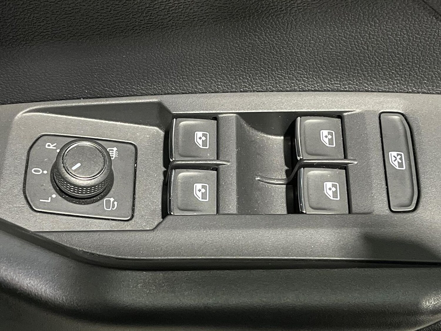 Used Volkswagen T-Cross 2022 for sale - 78176512: Photo 21