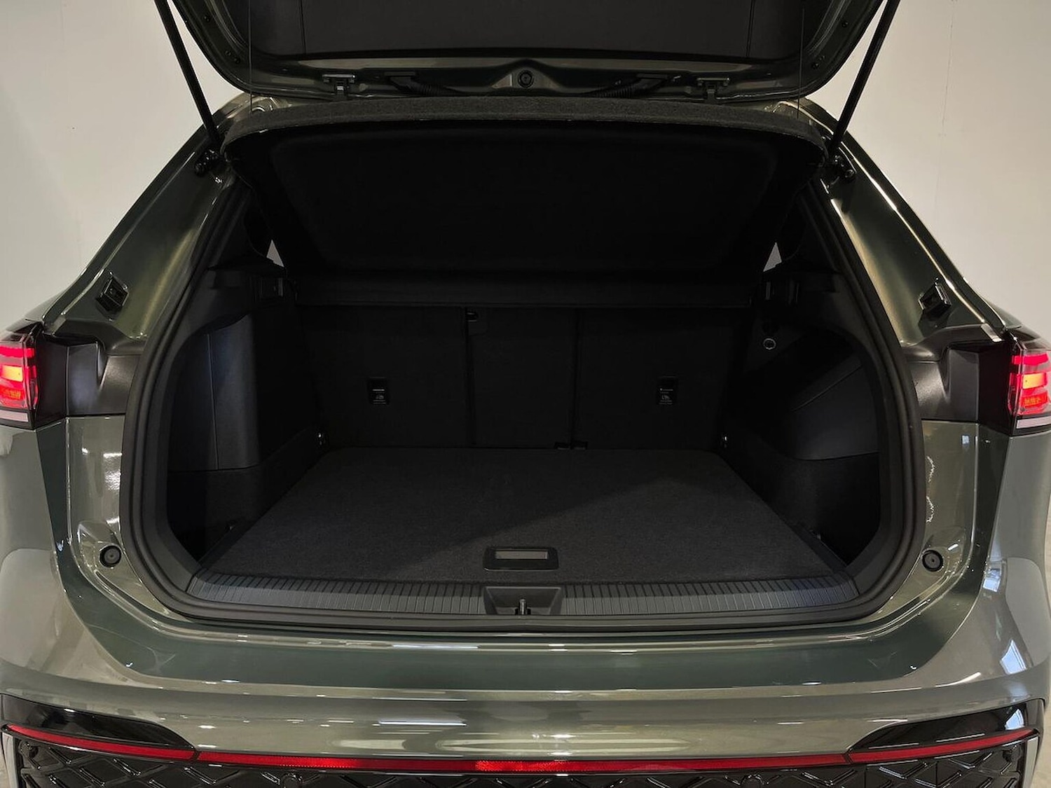 Used Volkswagen Tiguan 2025 for sale - 78060596: Photo 17