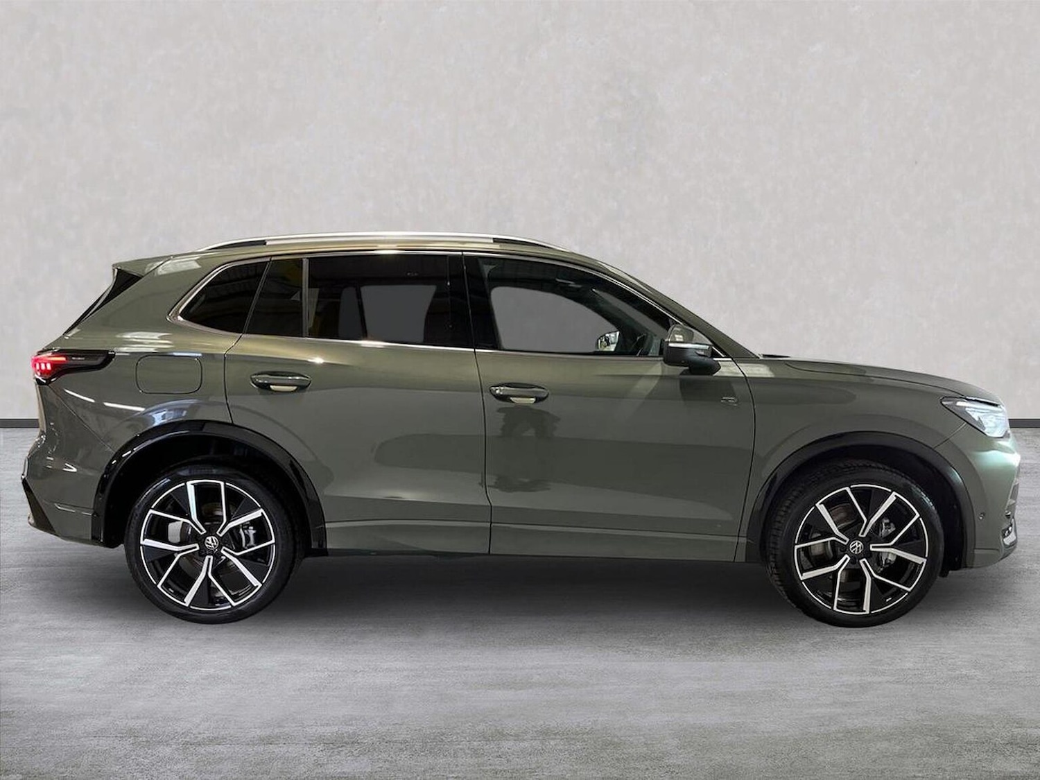 Used Volkswagen Tiguan 2025 for sale - 78060596: Photo 3