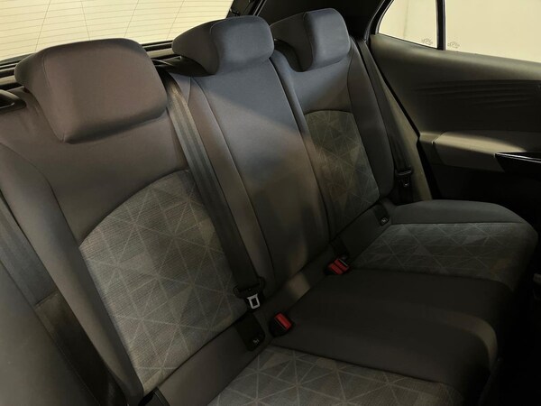 Used Volkswagen ID.3 2022 for sale - 76237086: Photo 16