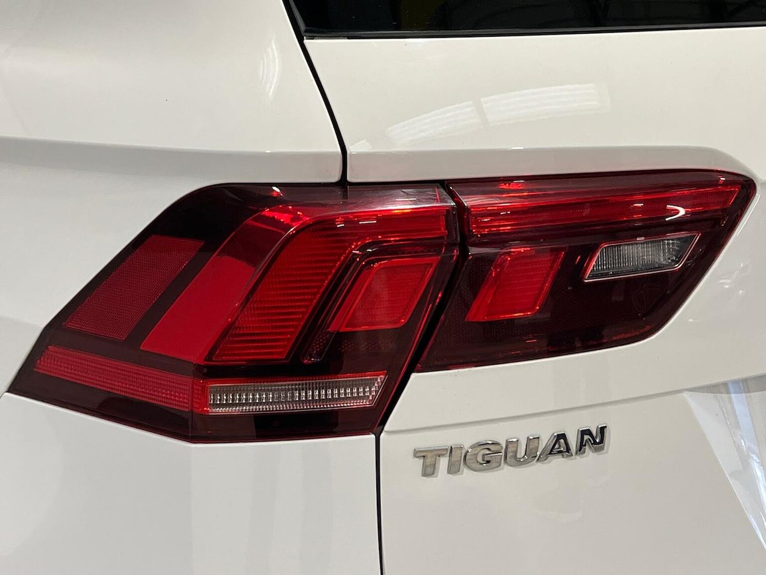 Used Volkswagen Tiguan 2017 for sale - 76706413: Photo 36