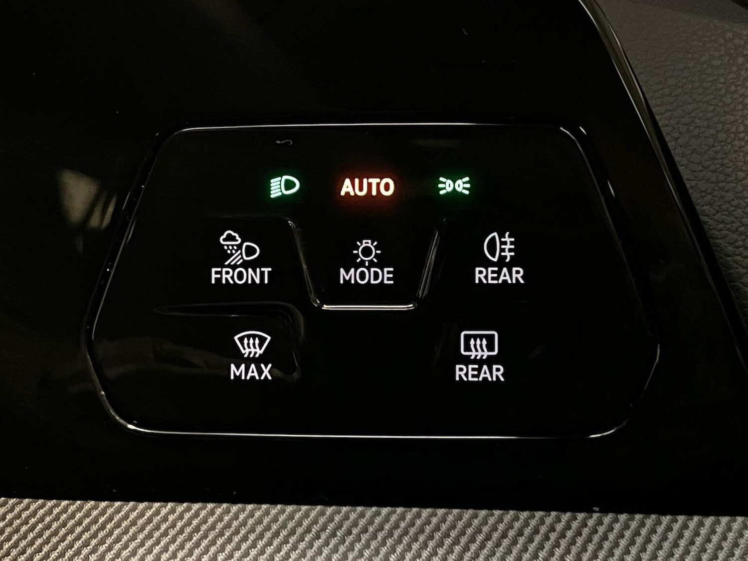 Used Volkswagen Golf 2025 for sale - 76157135: Photo 22