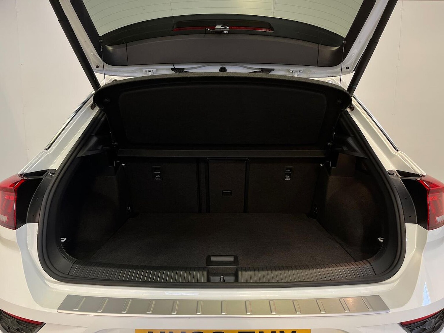 Used Volkswagen T-Roc 2018 for sale - 76232797: Photo 17