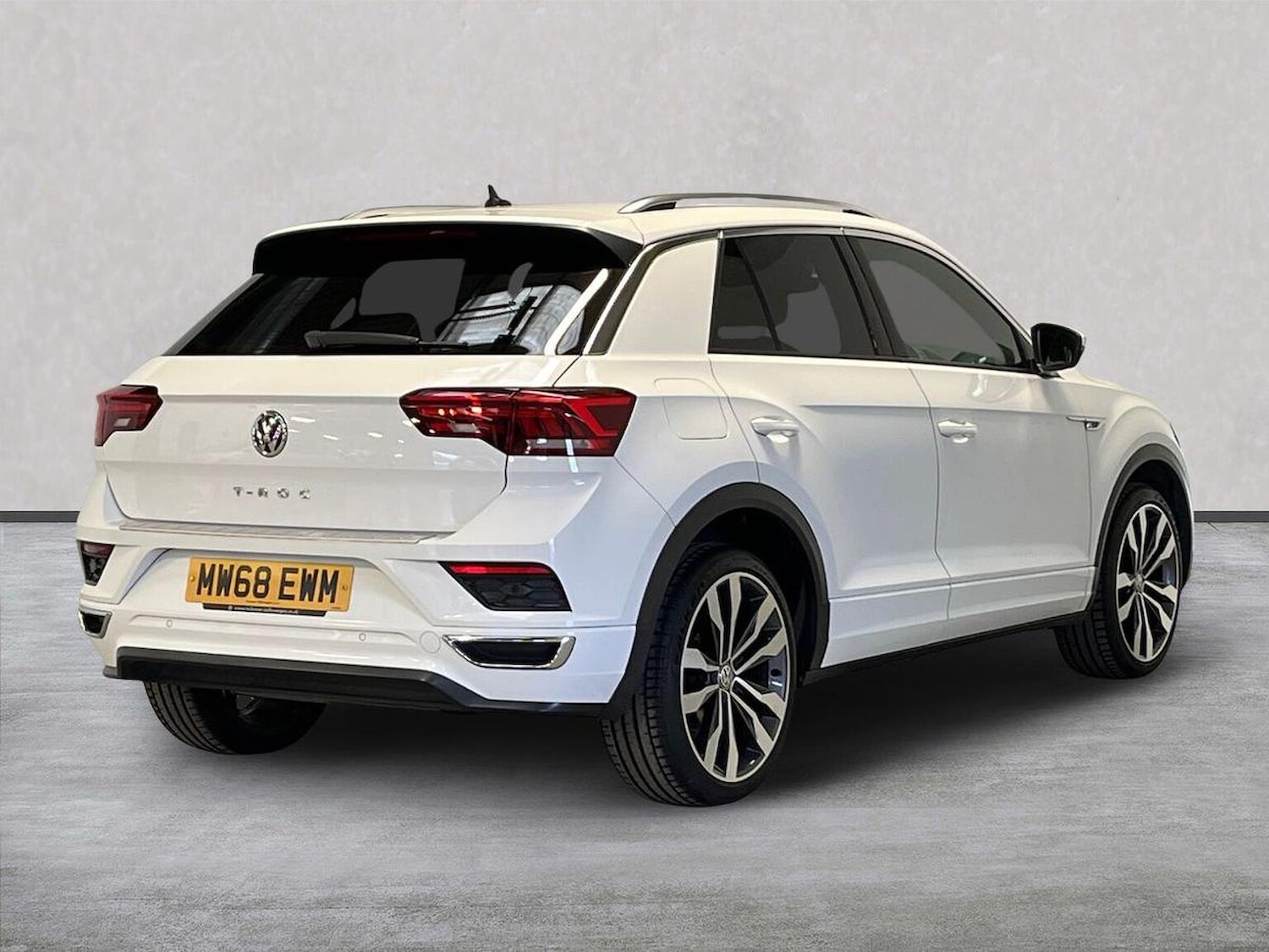Used Volkswagen T-Roc 2018 for sale - 76232797: Photo 18
