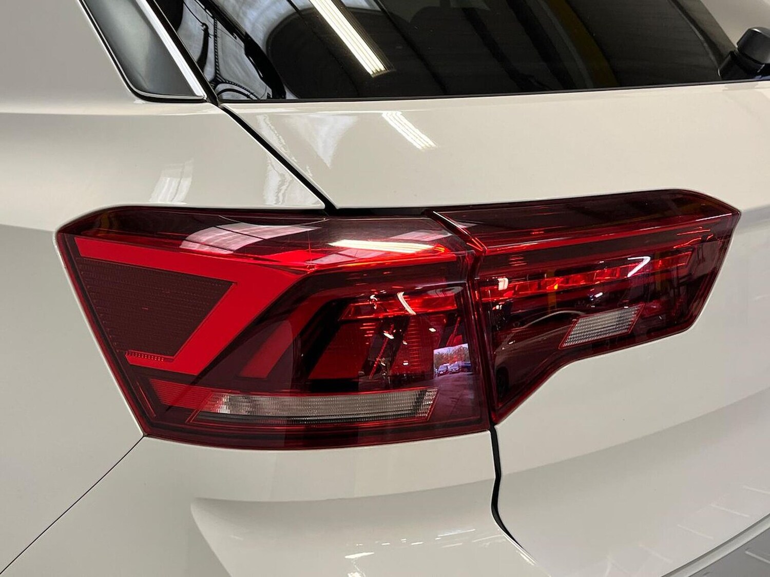 Used Volkswagen T-Roc 2018 for sale - 76232797: Photo 36