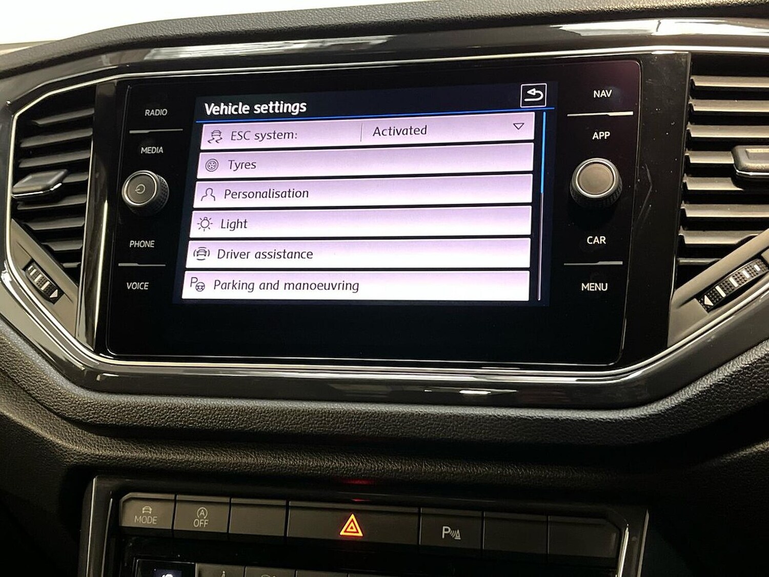 Used Volkswagen T-Roc 2018 for sale - 76232797: Photo 37