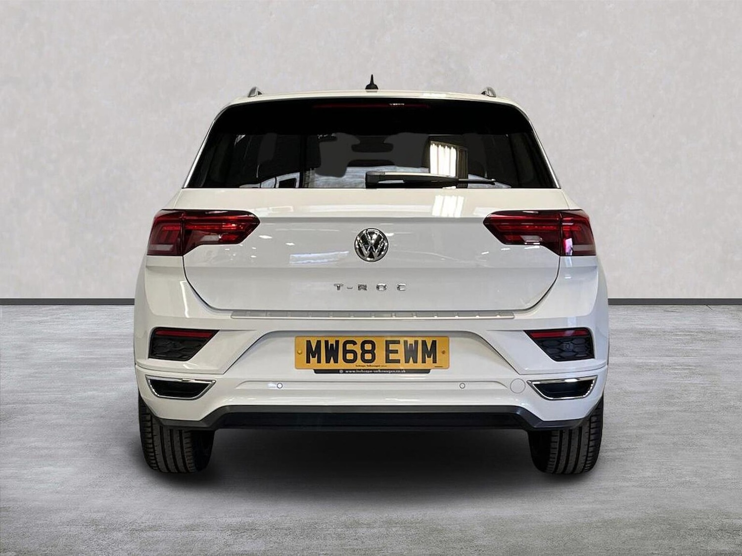 Used Volkswagen T-Roc 2018 for sale - 76232797: Photo 4