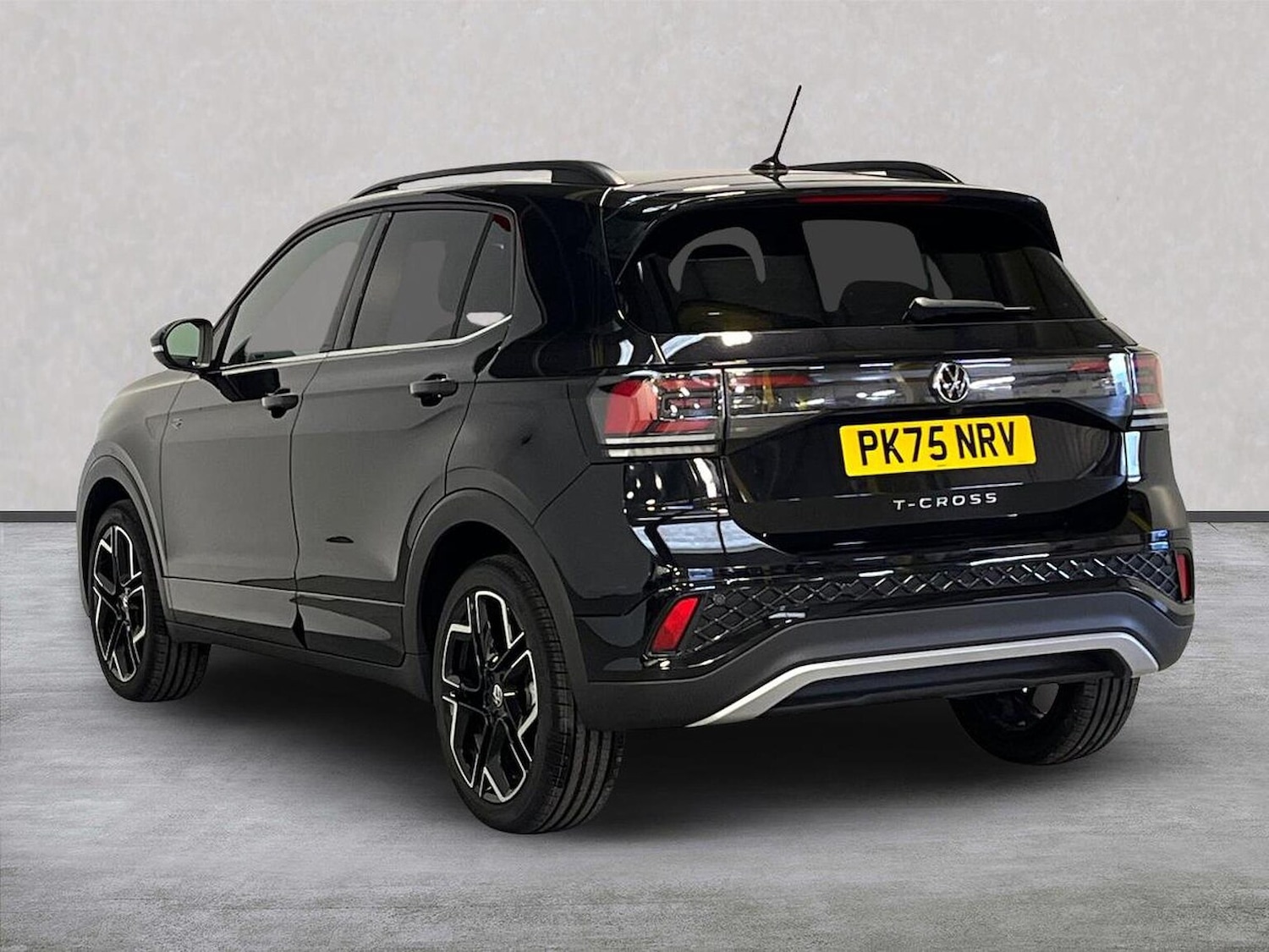 Used Volkswagen T-Cross 2025 for sale - 76288578: Photo 2
