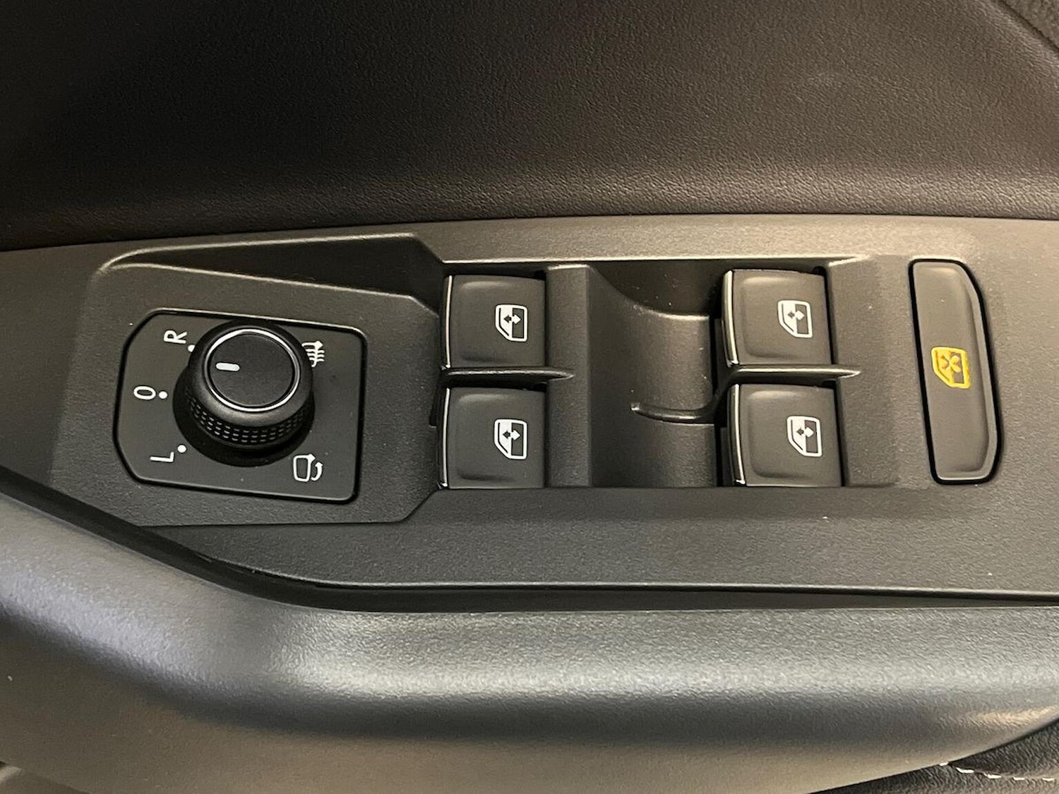 Used Volkswagen T-Cross 2025 for sale - 76288578: Photo 21