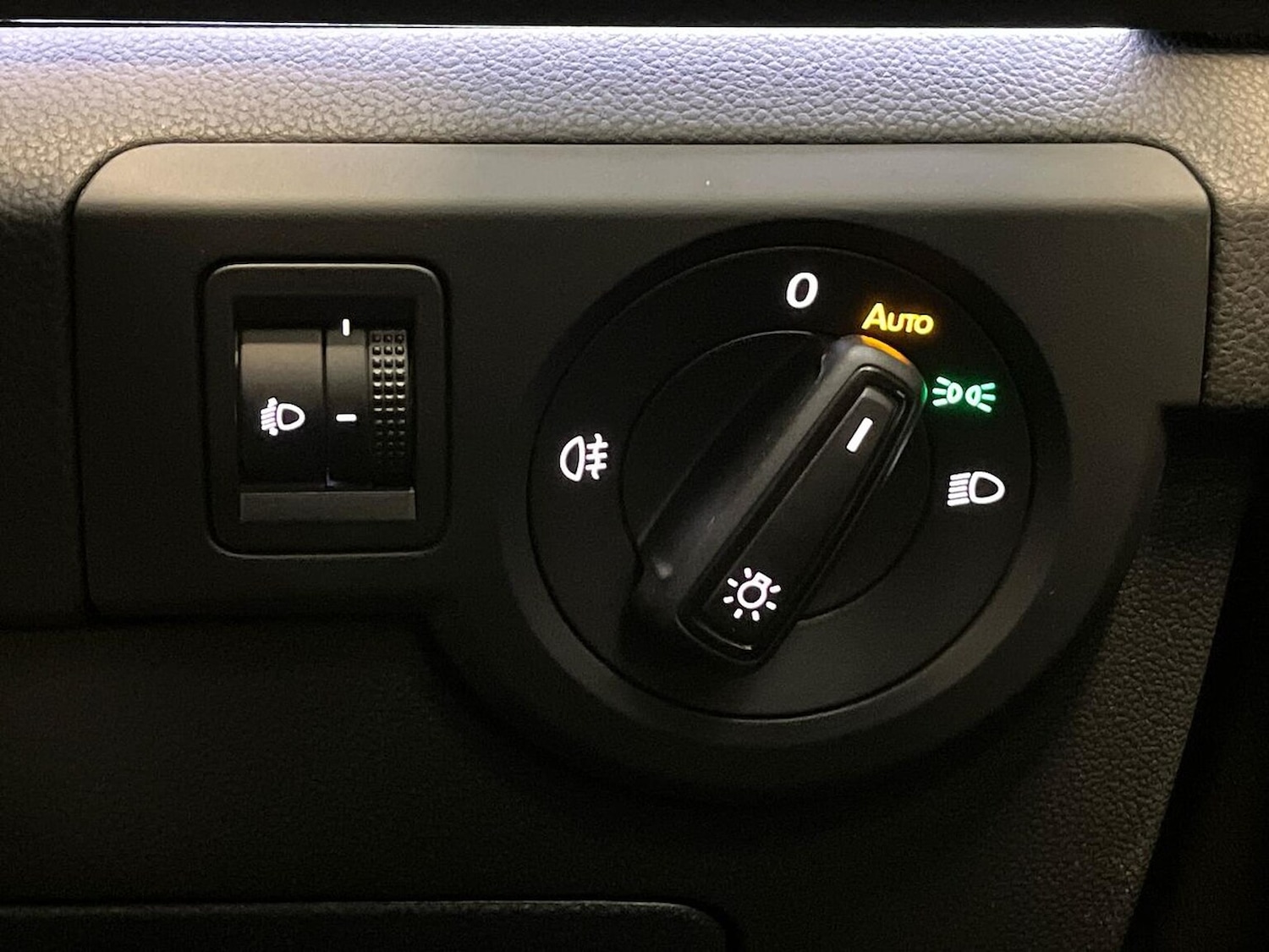 Used Volkswagen T-Cross 2025 for sale - 76288578: Photo 22