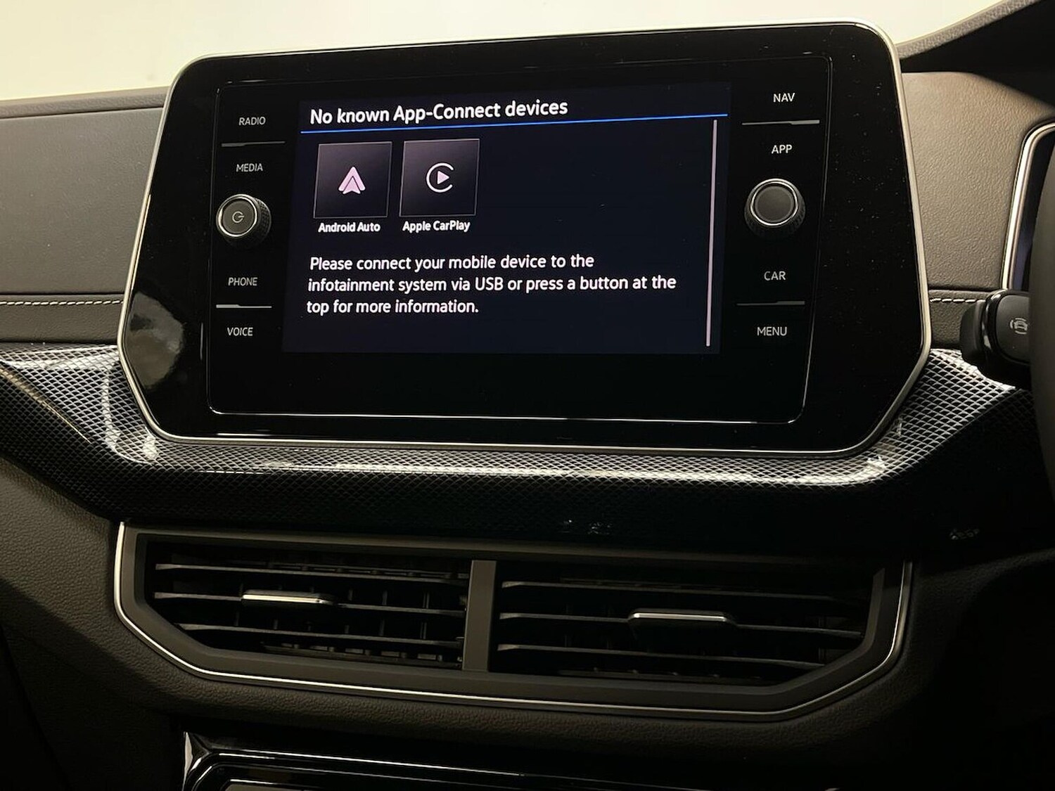 Used Volkswagen T-Cross 2025 for sale - 76288578: Photo 32