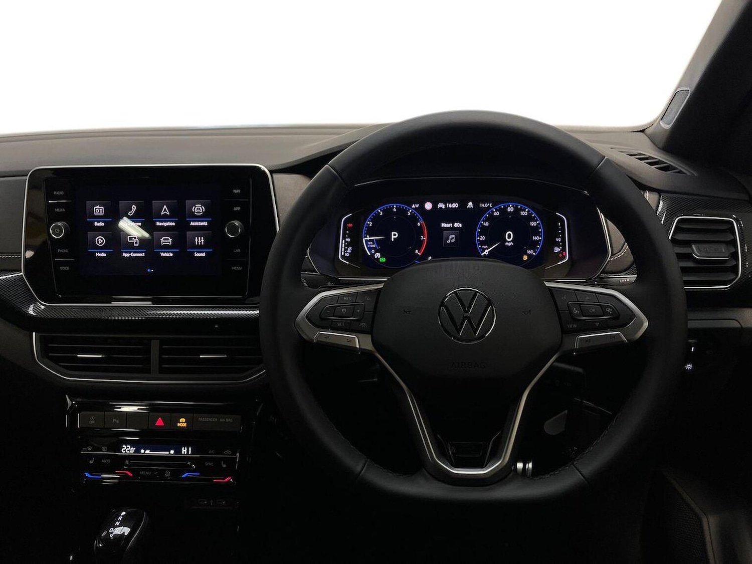 Used Volkswagen T-Cross 2025 for sale - 76288578: Photo 9