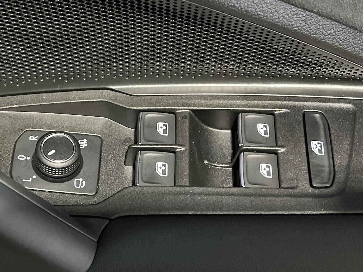 Used Volkswagen Touran 2026 for sale - 77715381: Photo 21